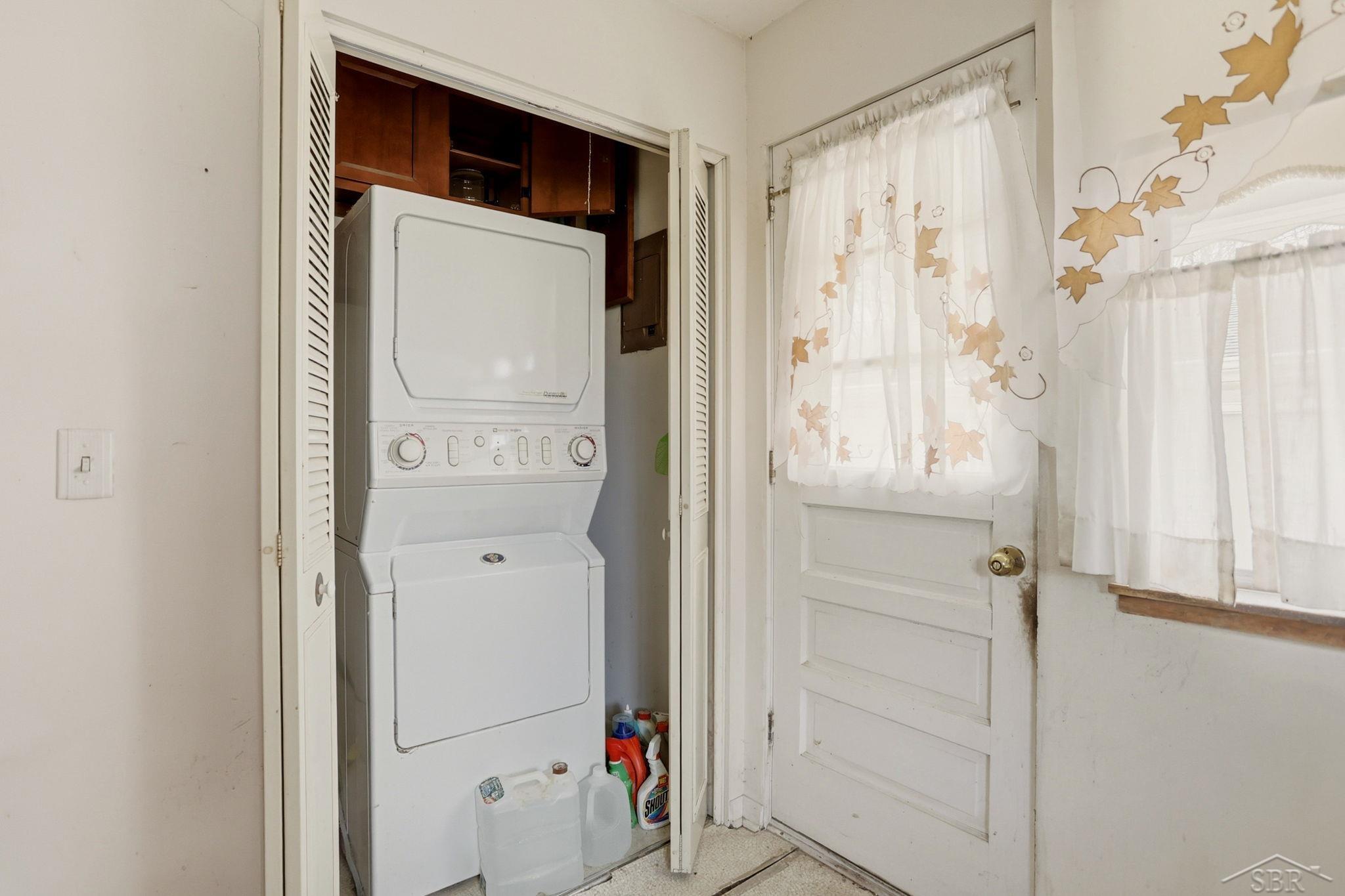 714 E North Street, Saint Charles, MI, 48655