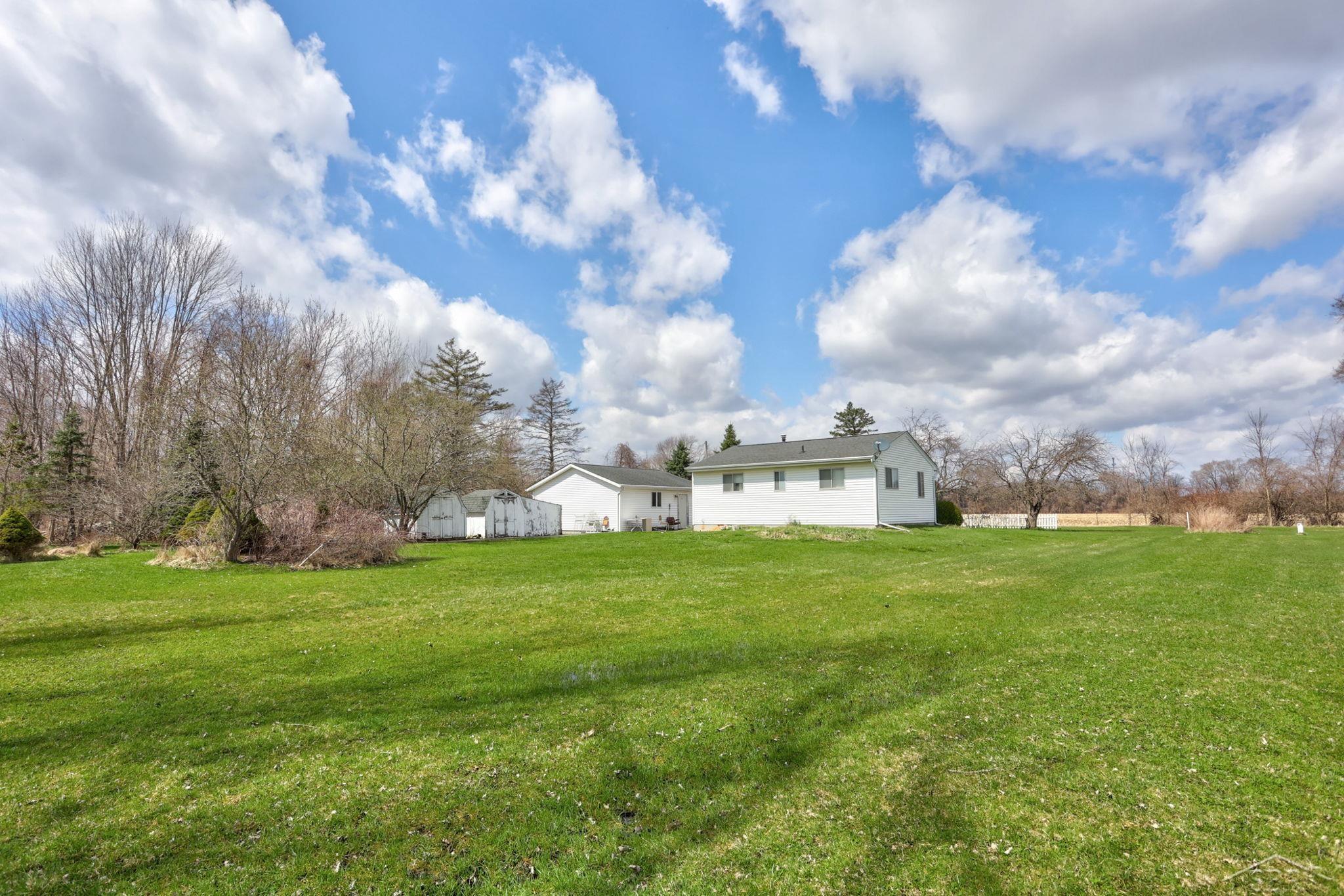 714 E North Street, Saint Charles, MI, 48655