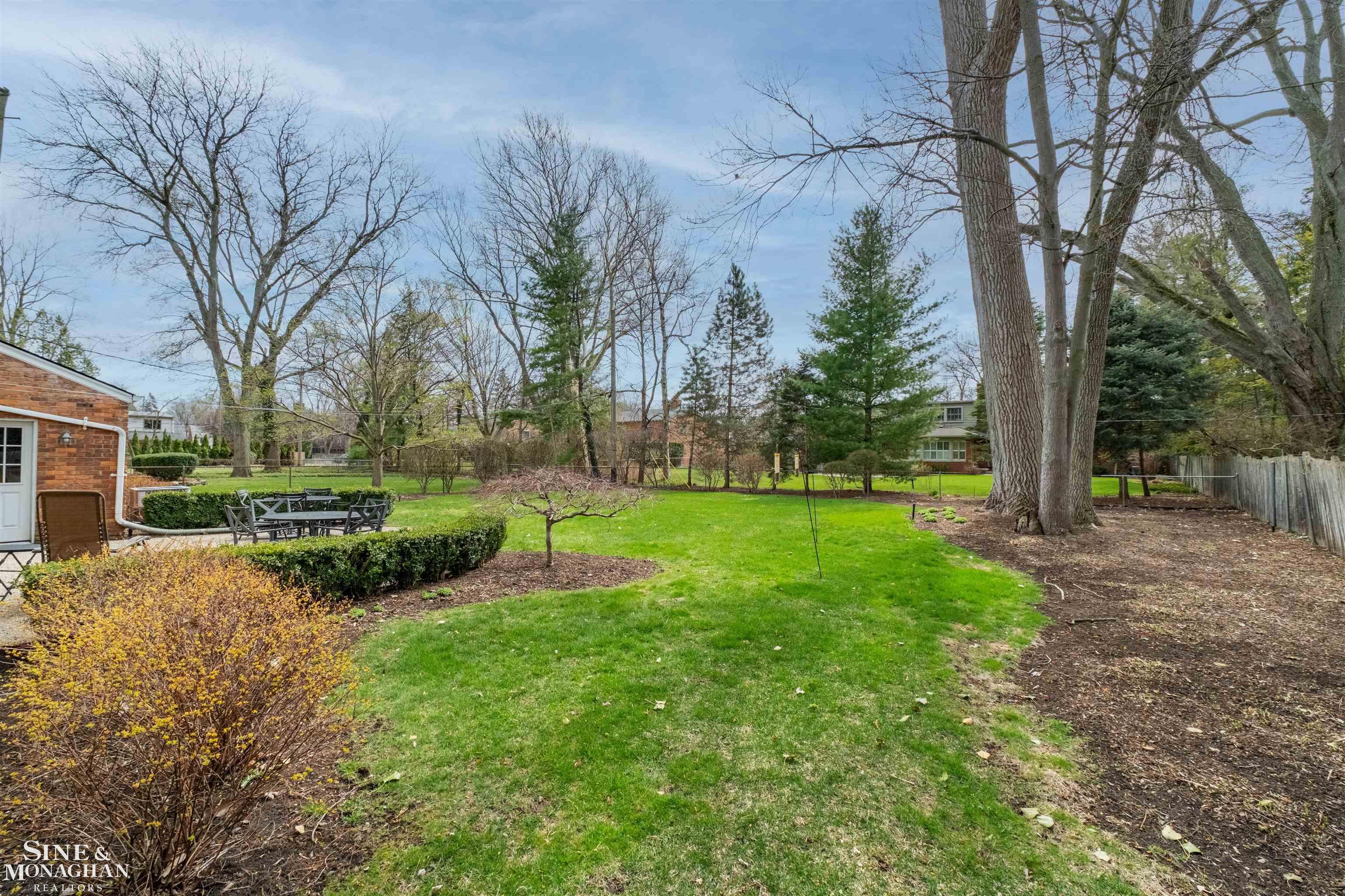 171 Moran Road, Grosse Pointe Farms, MI, 48236
