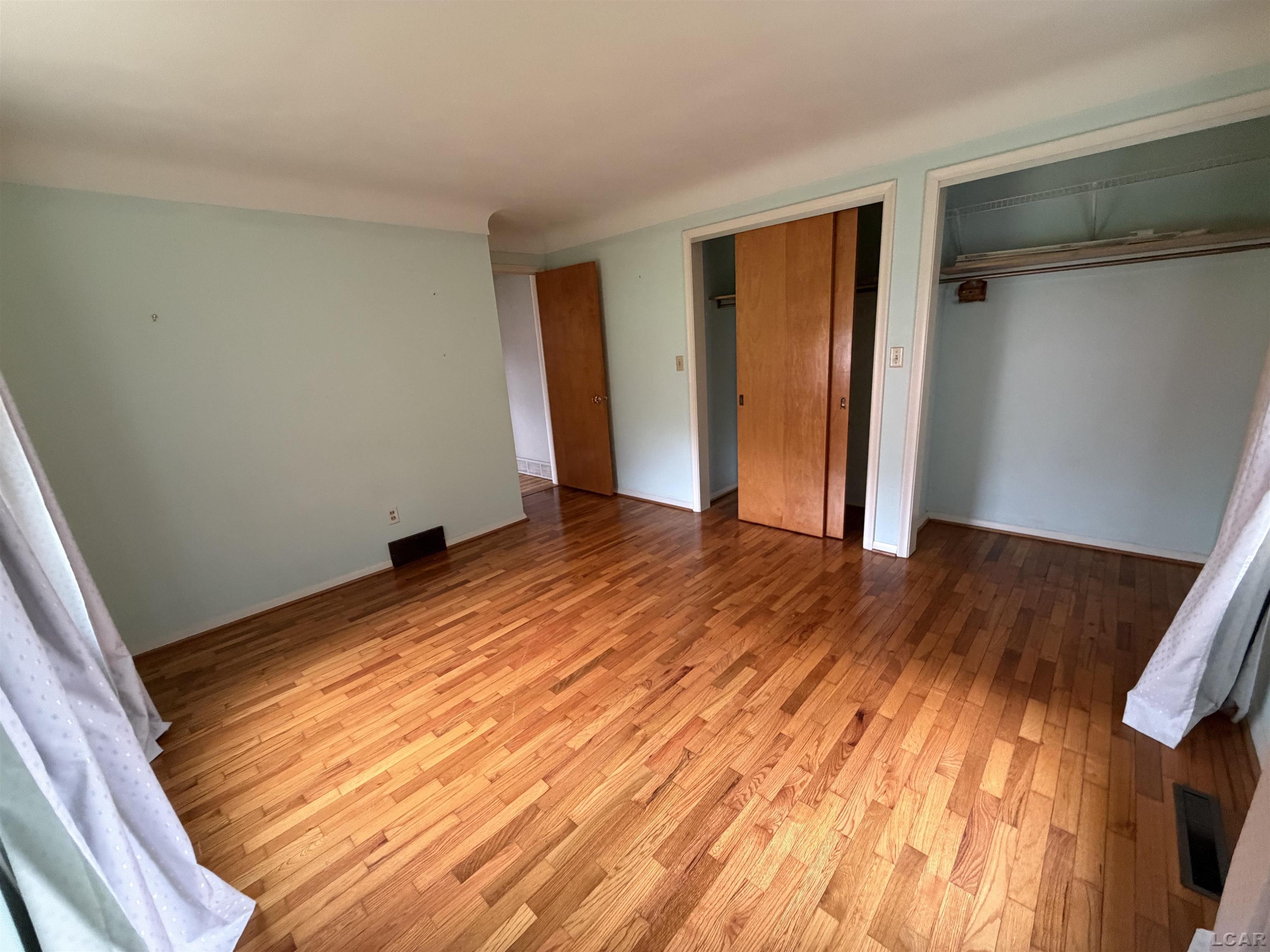 116 Sherman Street, Blissfield, MI, 49228