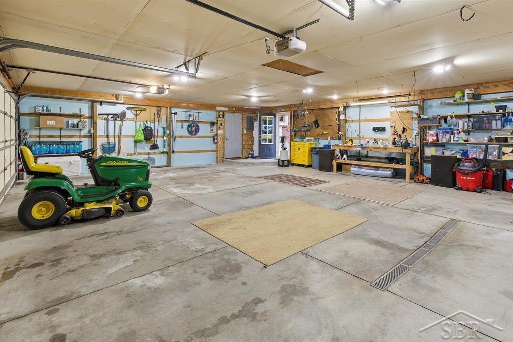 1285 W Wheeler Road, Auburn, MI, 48611