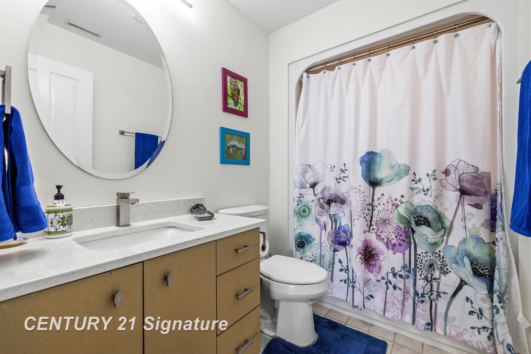 225 Jennison Place, Bay City, MI, 48708