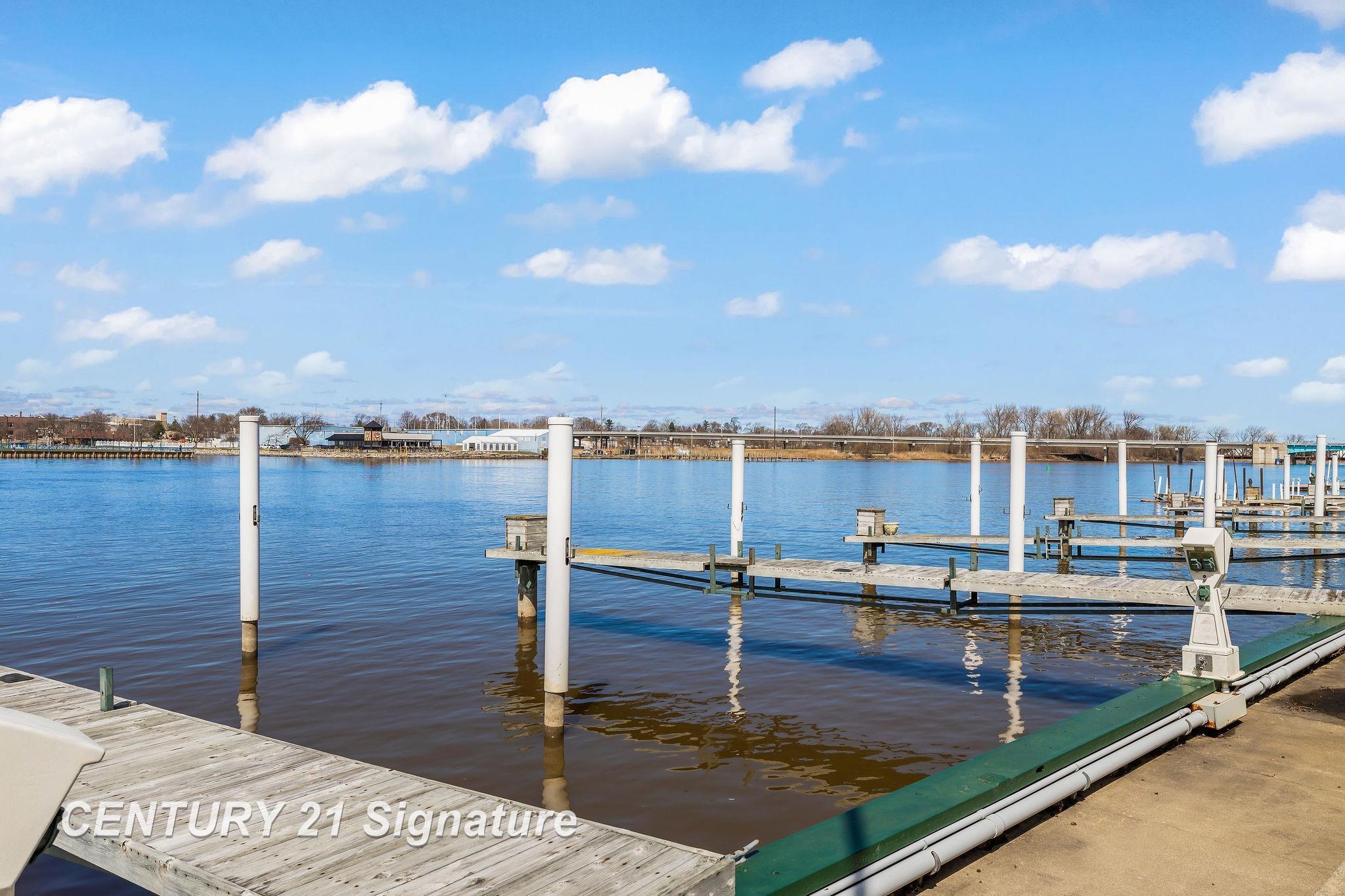 225 Jennison Place, Bay City, MI, 48708