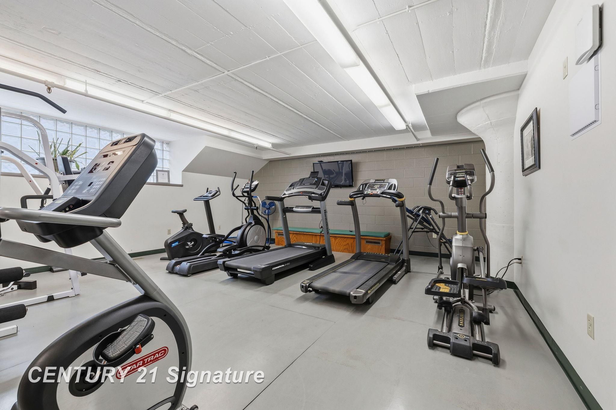 225 Jennison Place, Bay City, MI, 48708