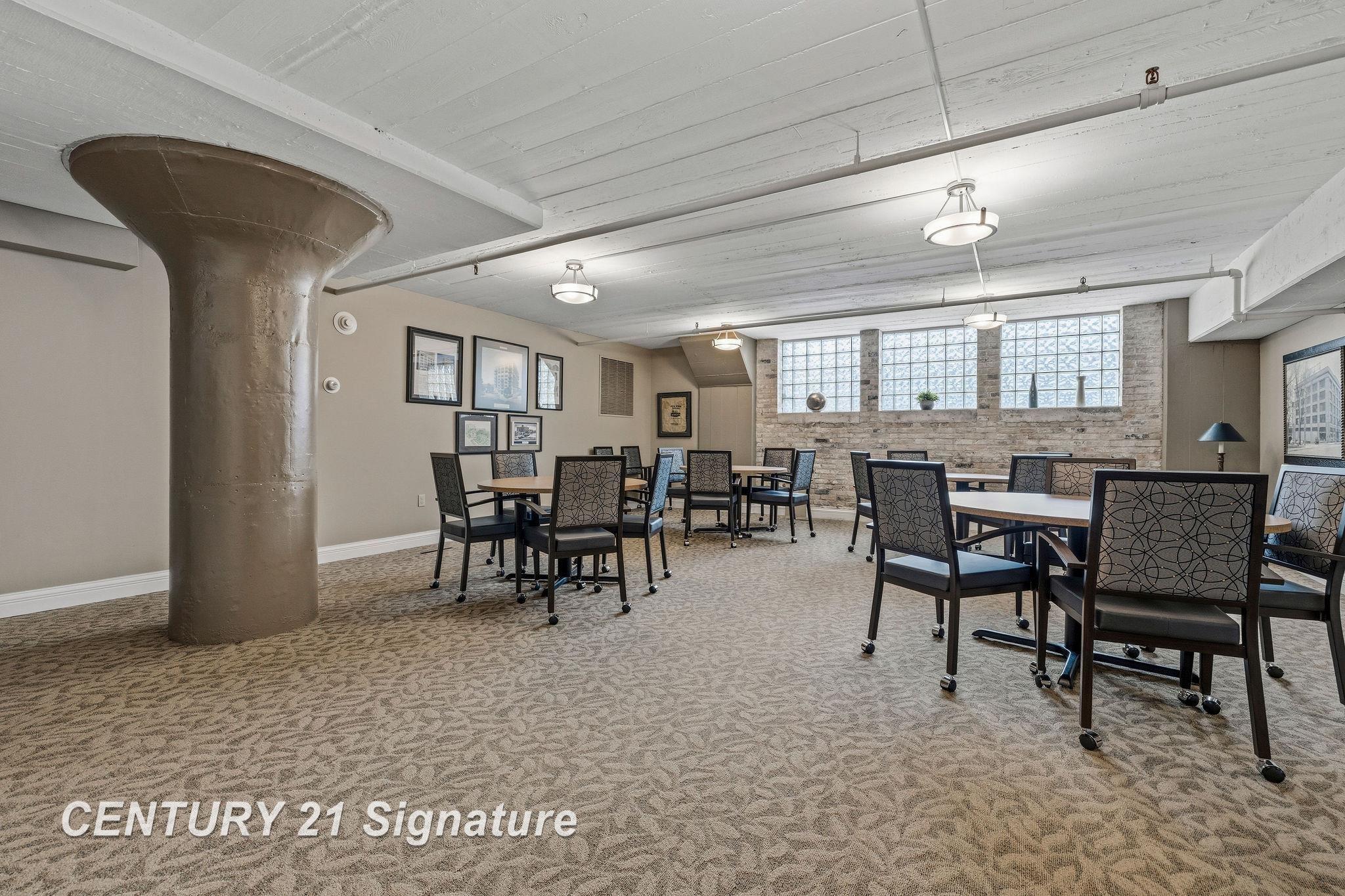 225 Jennison Place, Bay City, MI, 48708