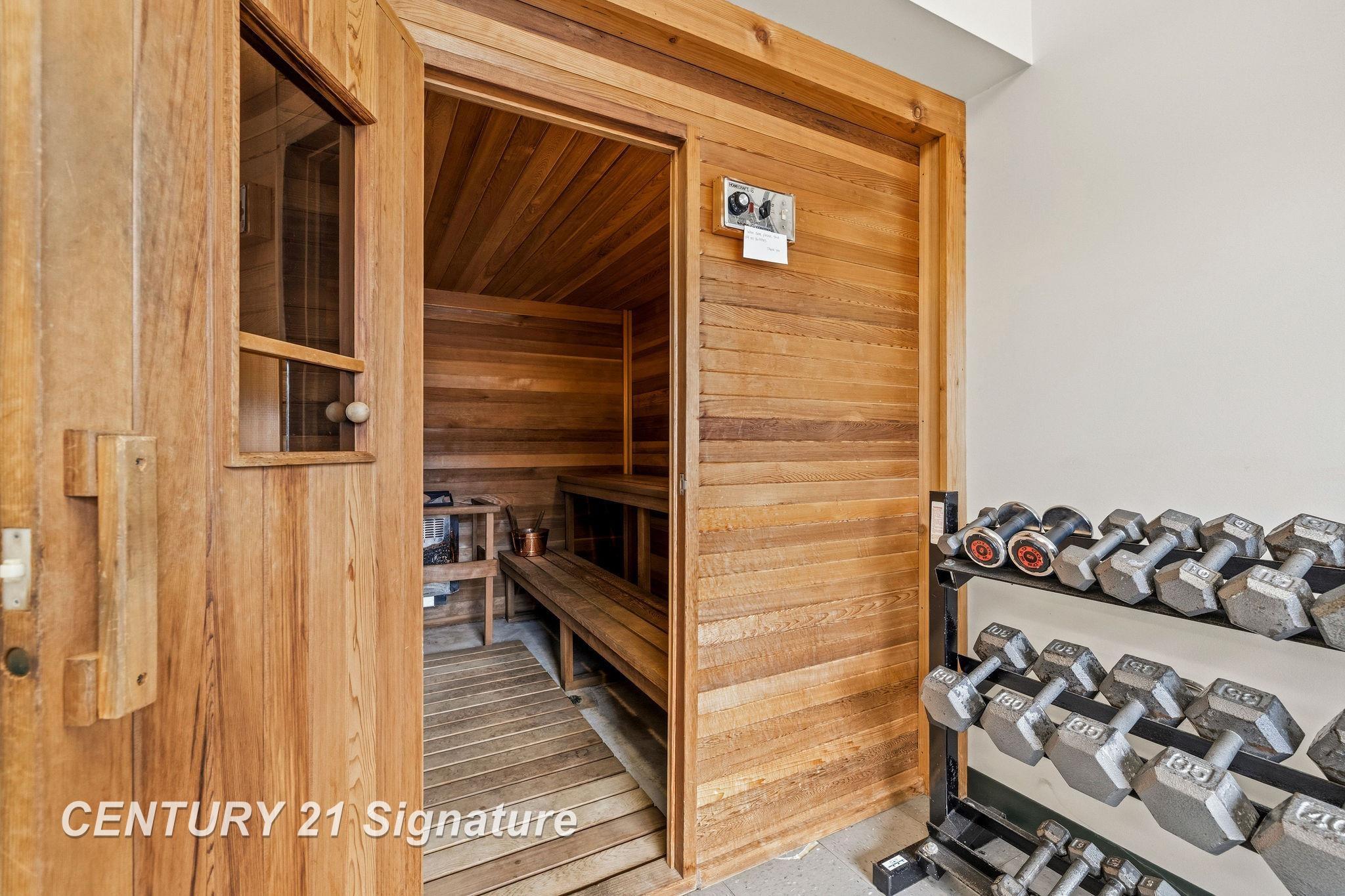 225 Jennison Place, Bay City, MI, 48708