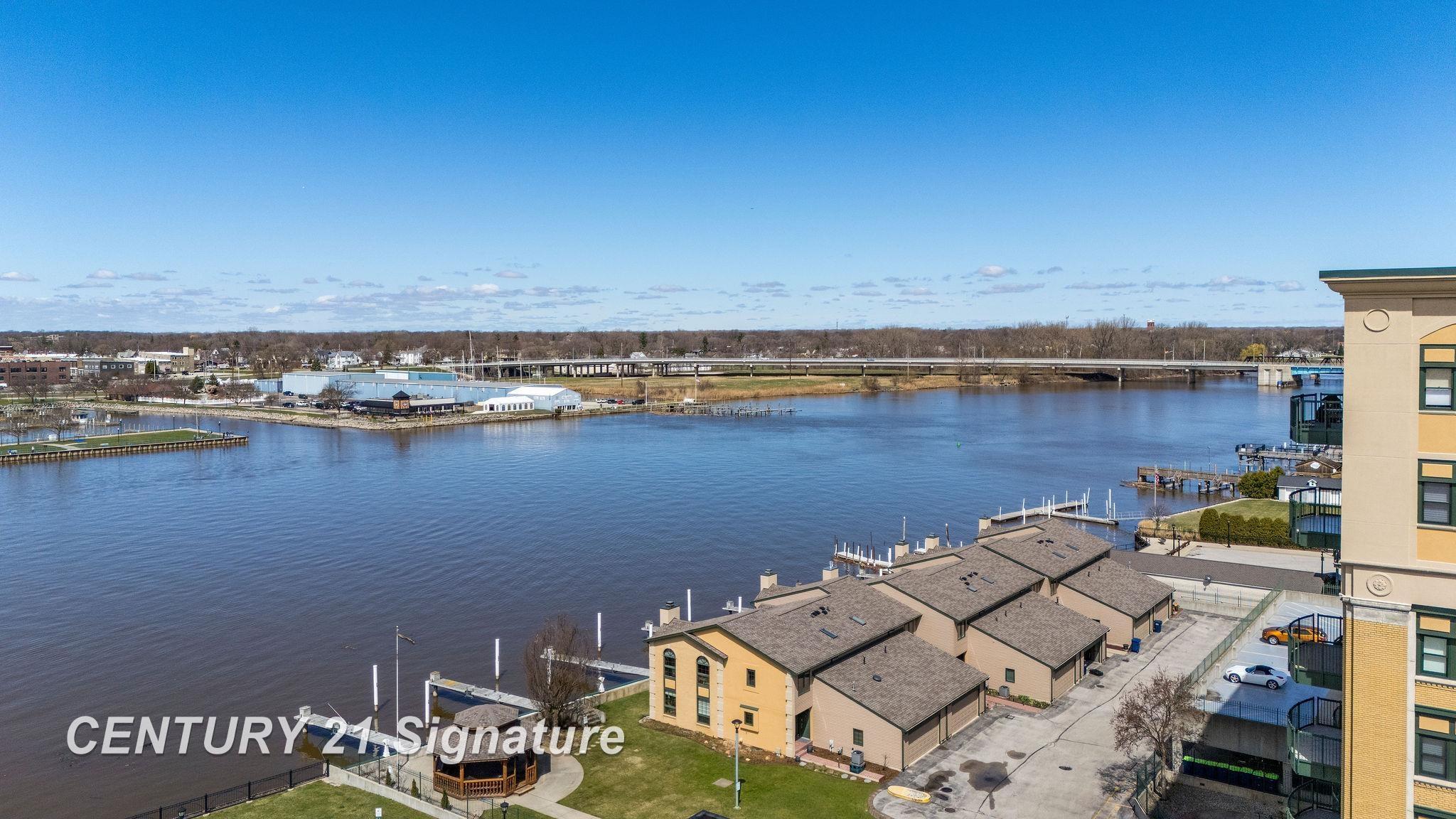 225 Jennison Place, Bay City, MI, 48708