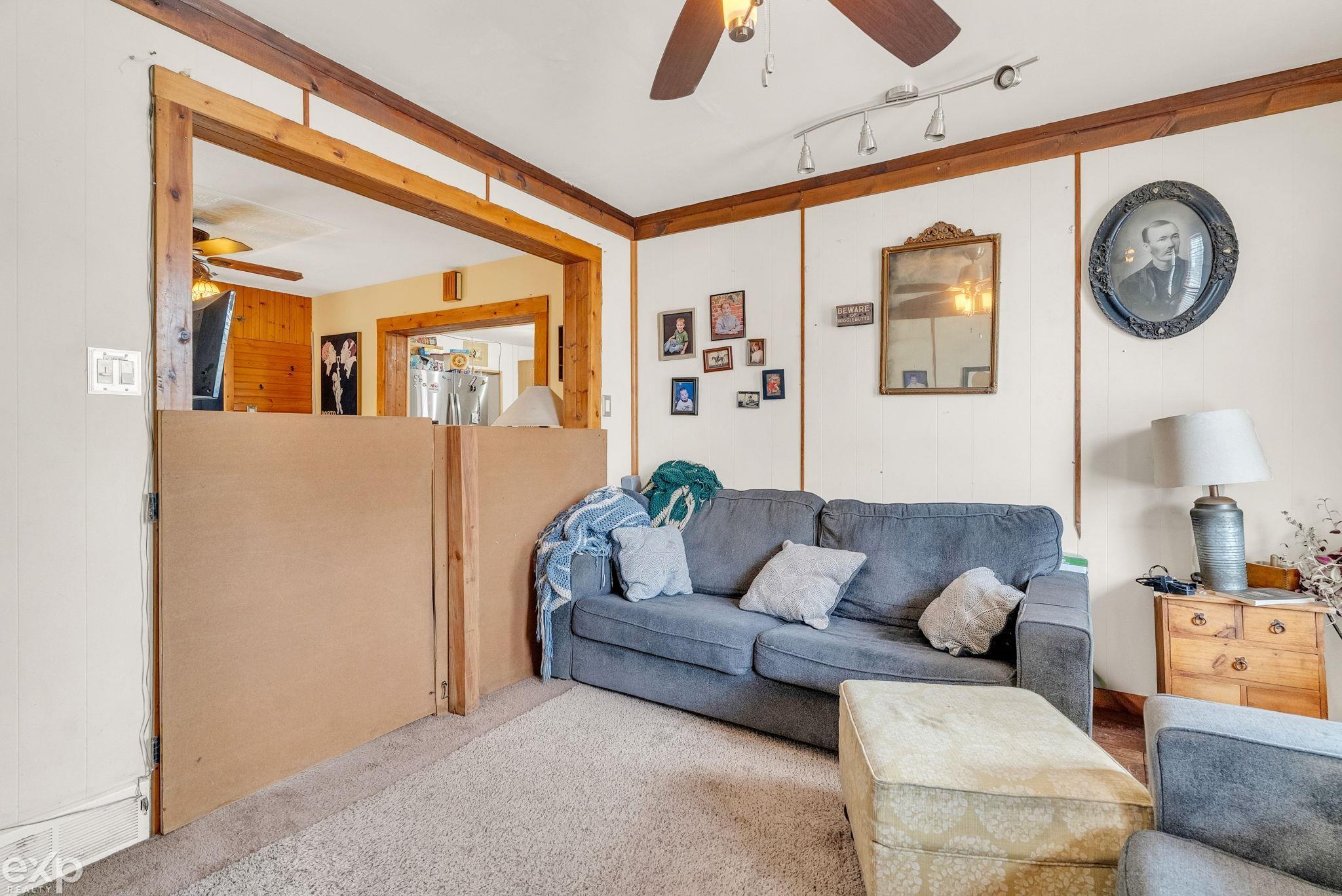 903 Oak Street, Port Huron, MI, 48060