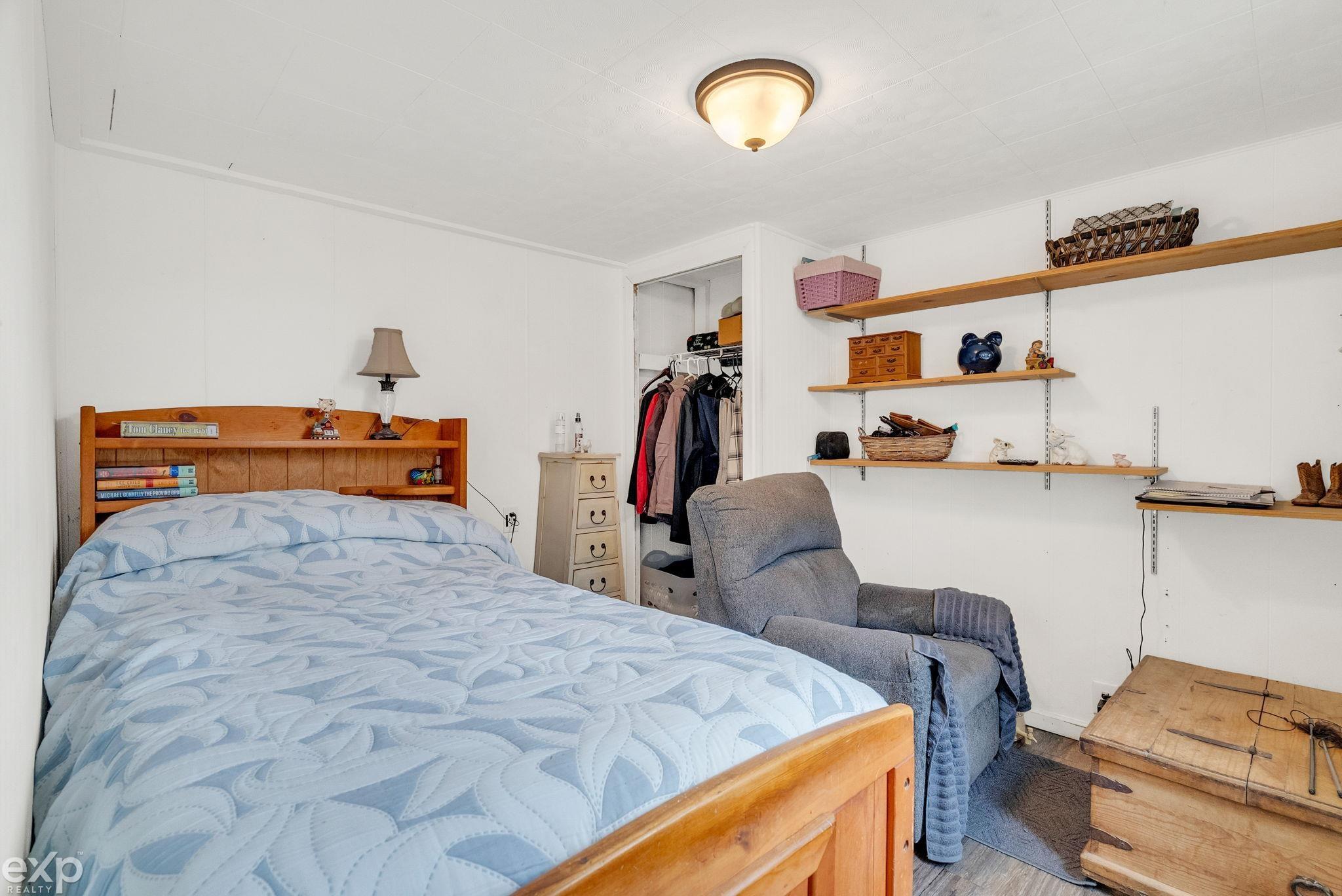 903 Oak Street, Port Huron, MI, 48060