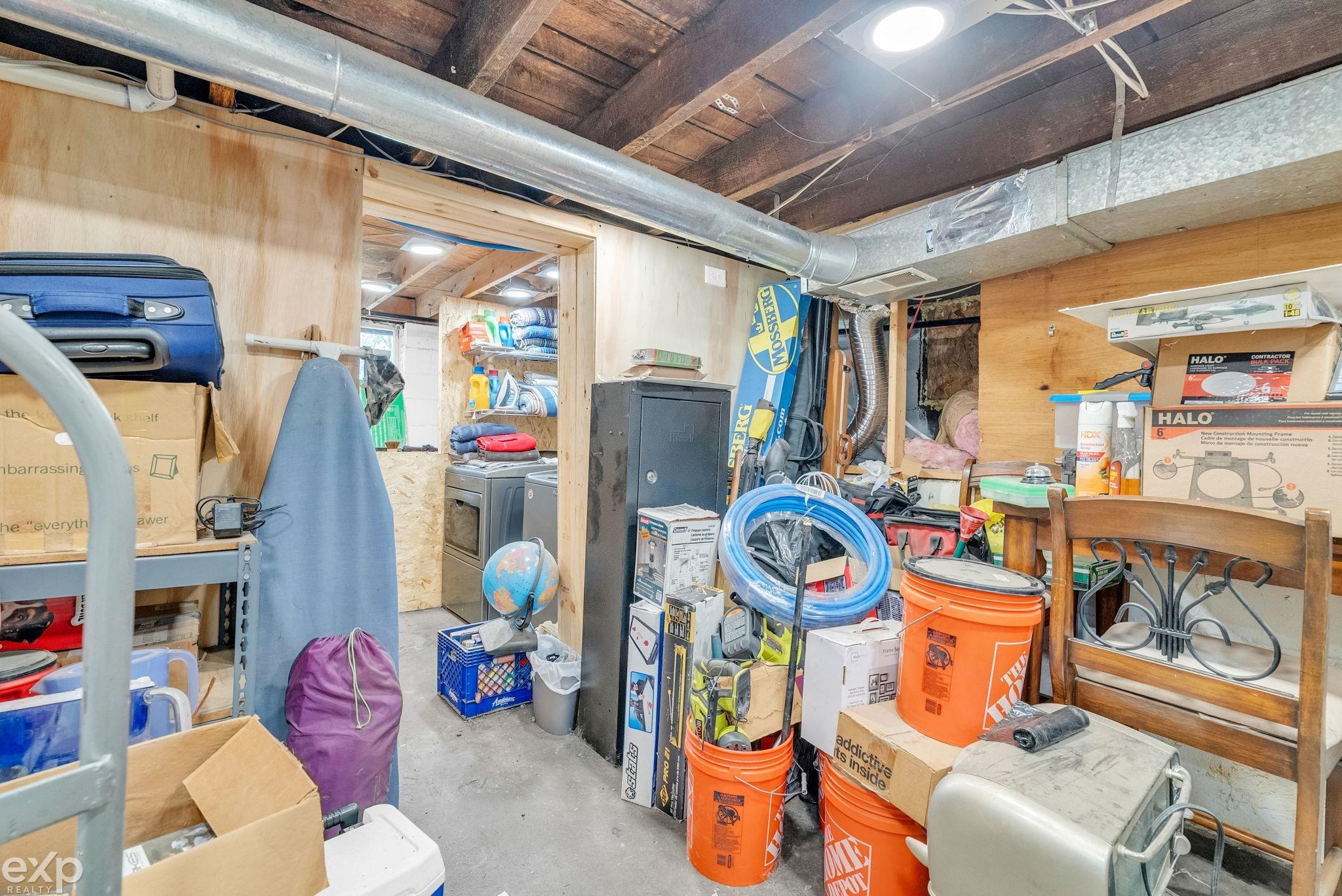 903 Oak Street, Port Huron, MI, 48060