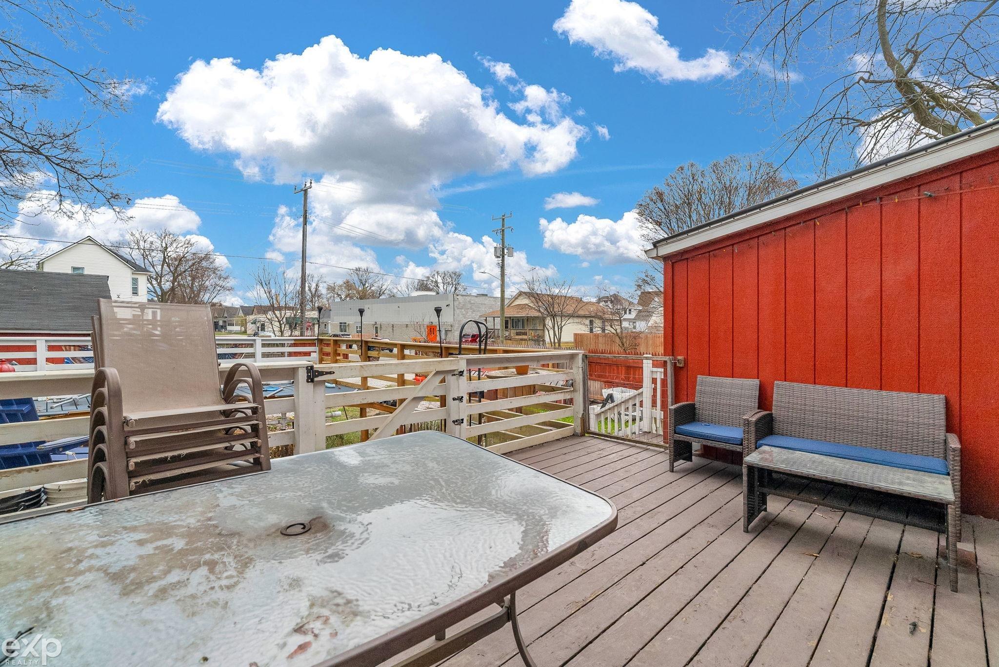 903 Oak Street, Port Huron, MI, 48060