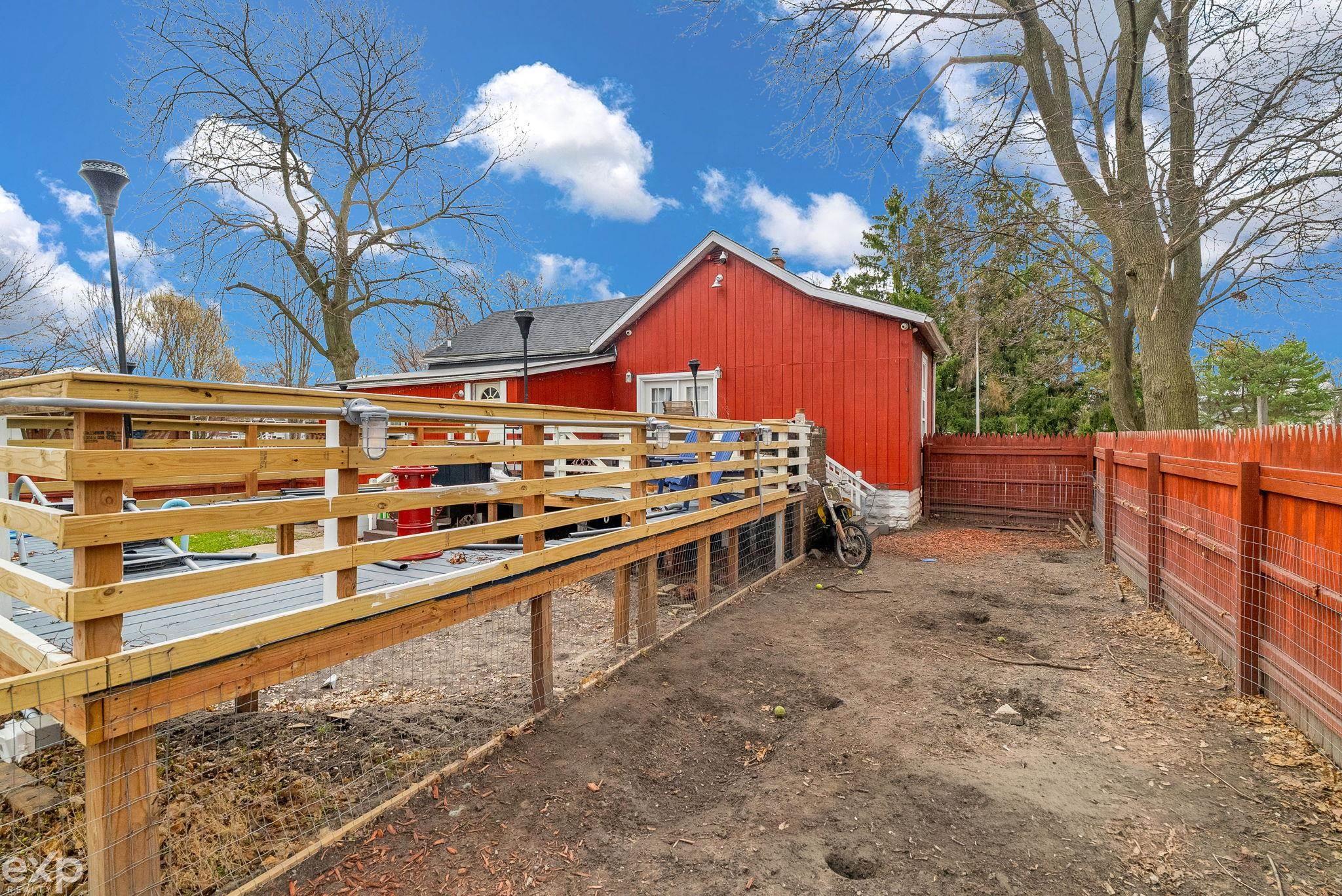 903 Oak Street, Port Huron, MI, 48060