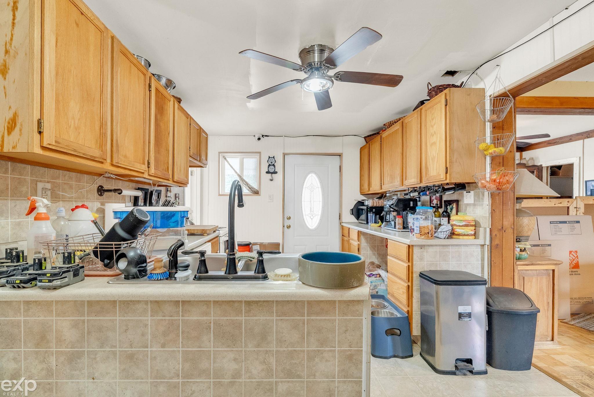 903 Oak Street, Port Huron, MI, 48060