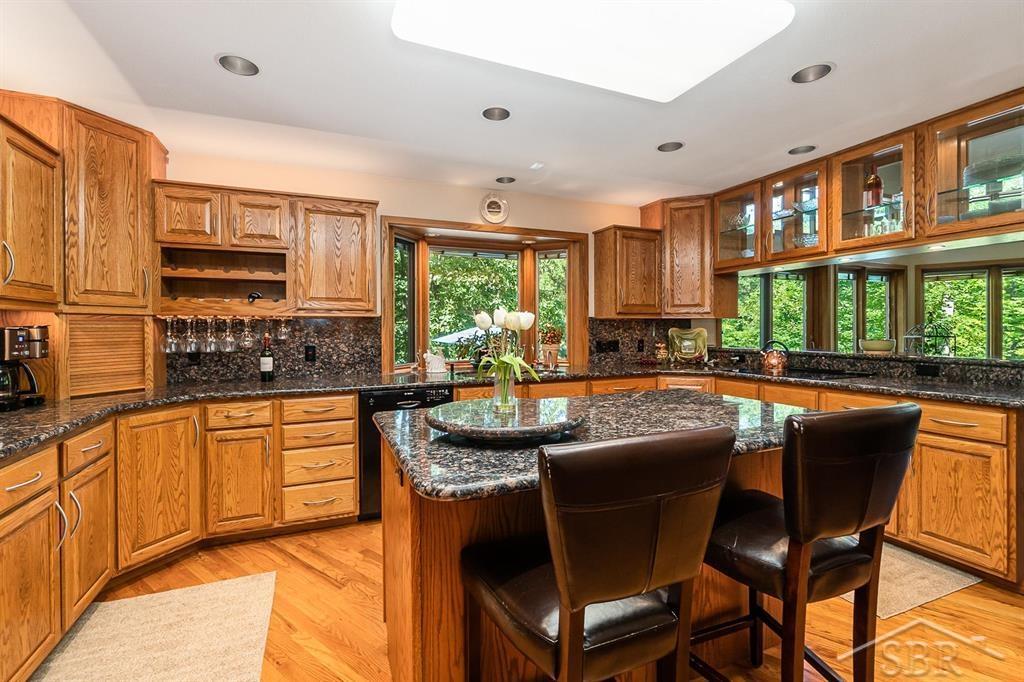 725 E Edenville Lake Road, Hope, MI, 48628