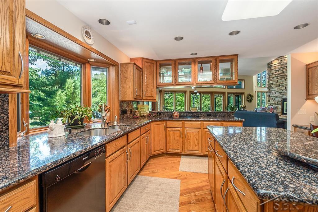 725 E Edenville Lake Road, Hope, MI, 48628