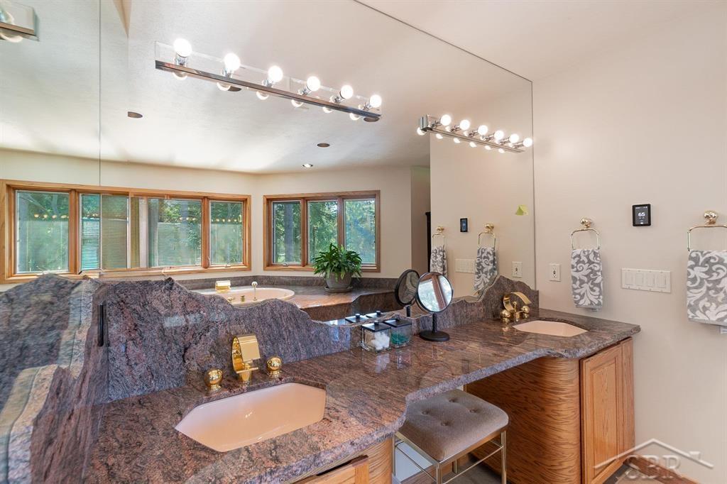 725 E Edenville Lake Road, Hope, MI, 48628