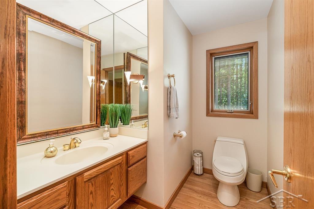 725 E Edenville Lake Road, Hope, MI, 48628