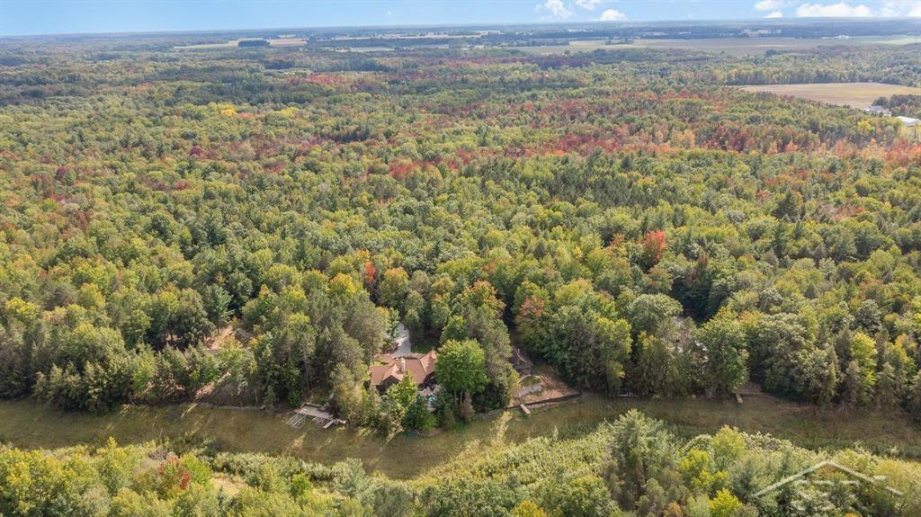 725 E Edenville Lake Road, Hope, MI, 48628