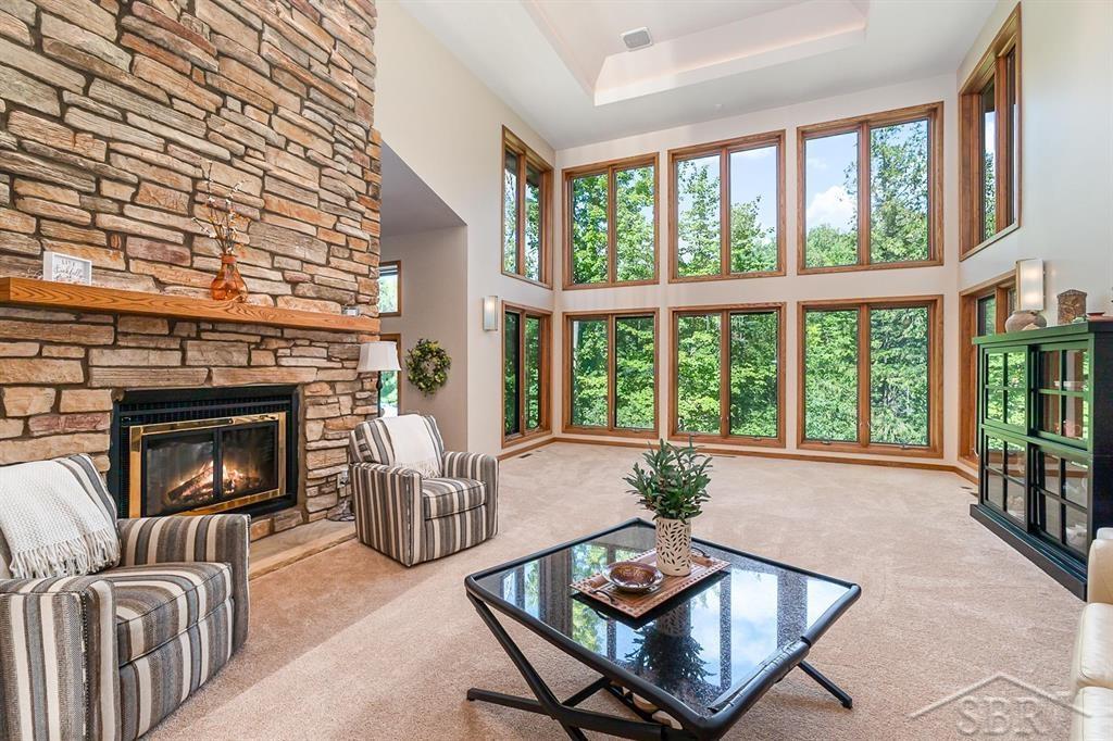 725 E Edenville Lake Road, Hope, MI, 48628