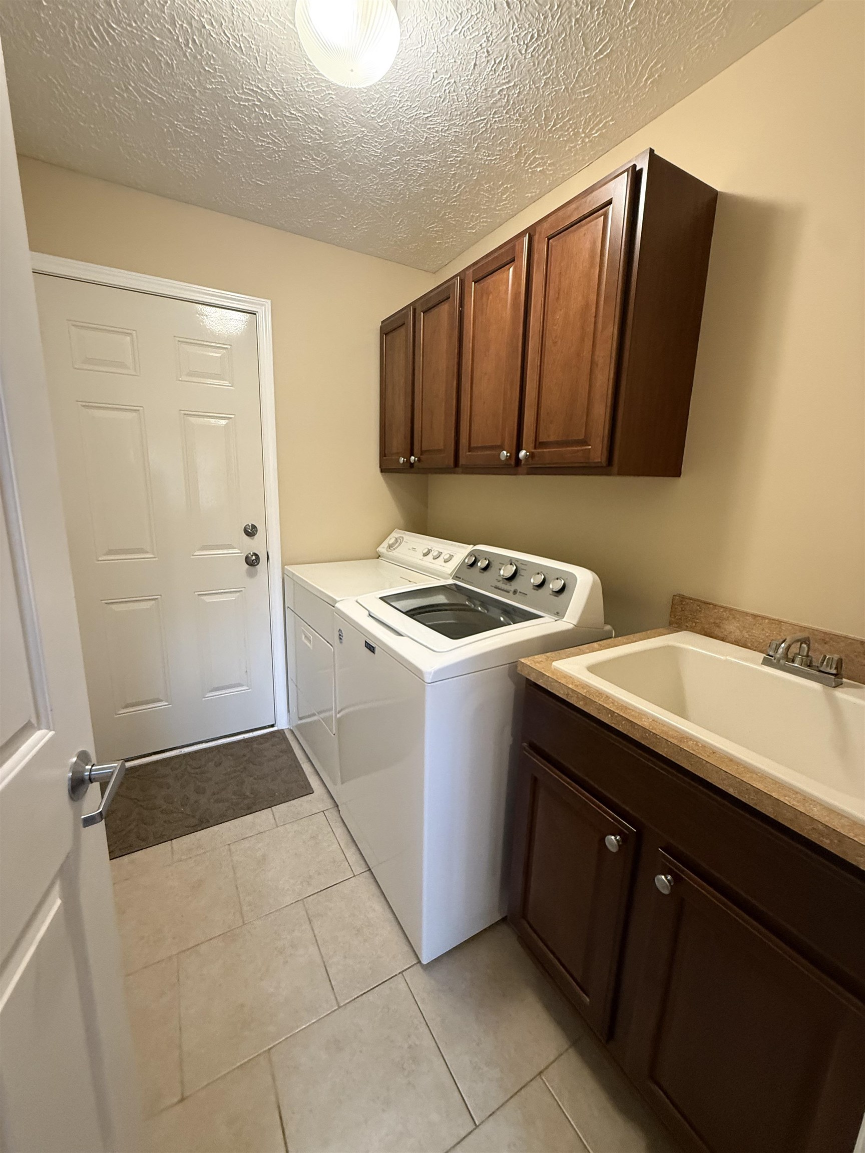 12055 Boldrey Drive, Fenton, MI, 48430