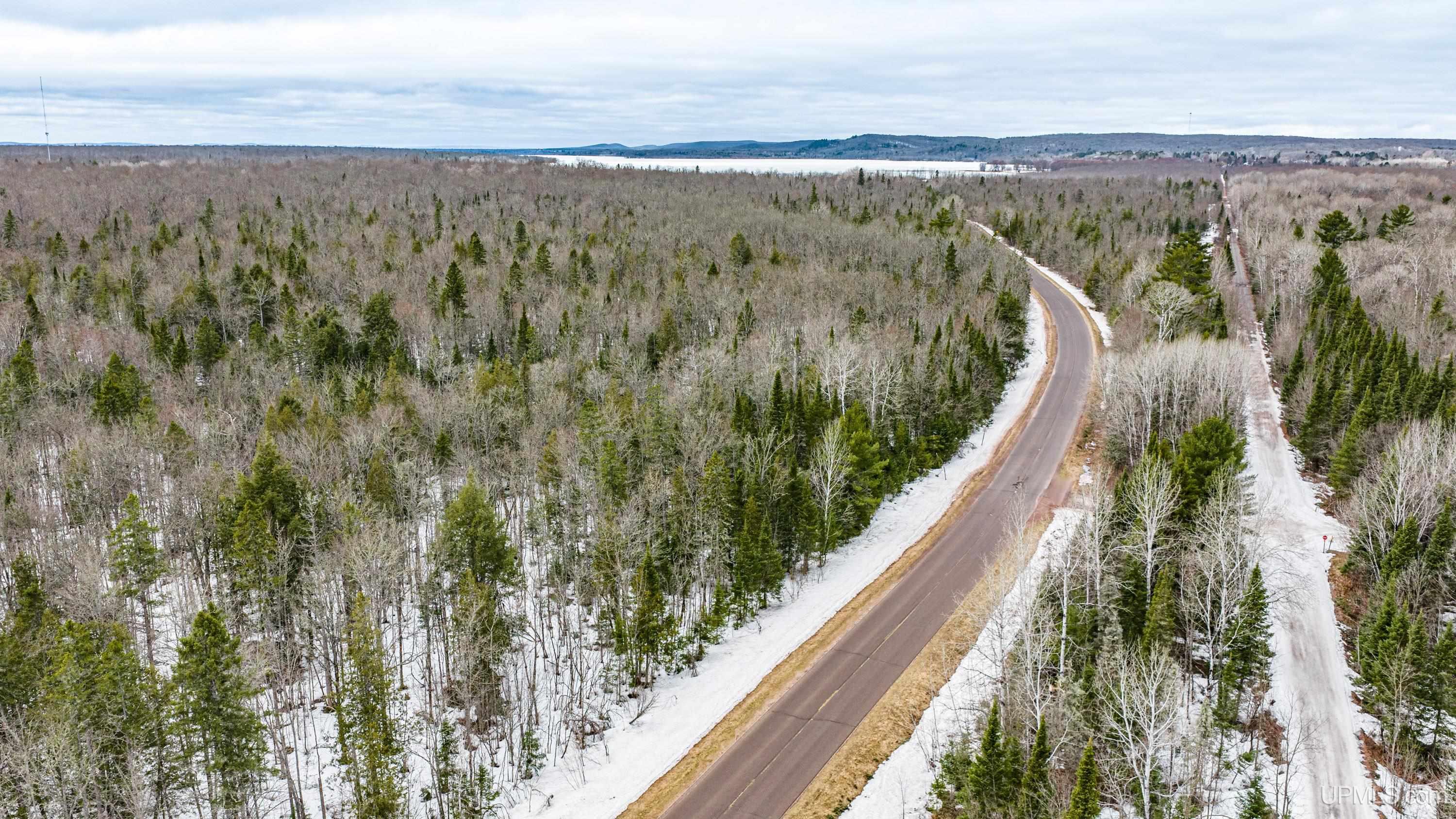 TBD33 E Shore Road, Bergland, MI, 49910