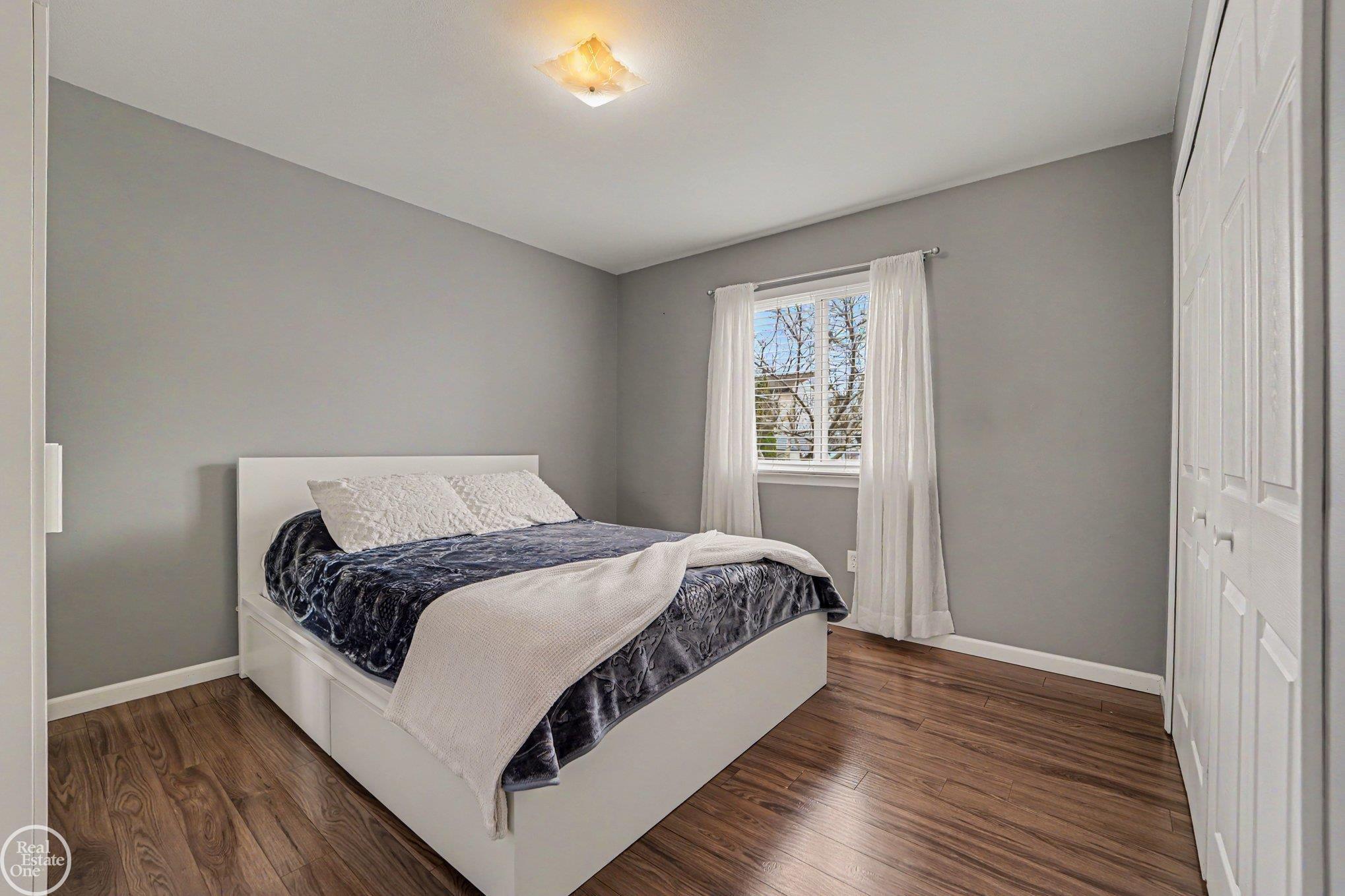 17652 Millstone Drive, Macomb, MI, 48044