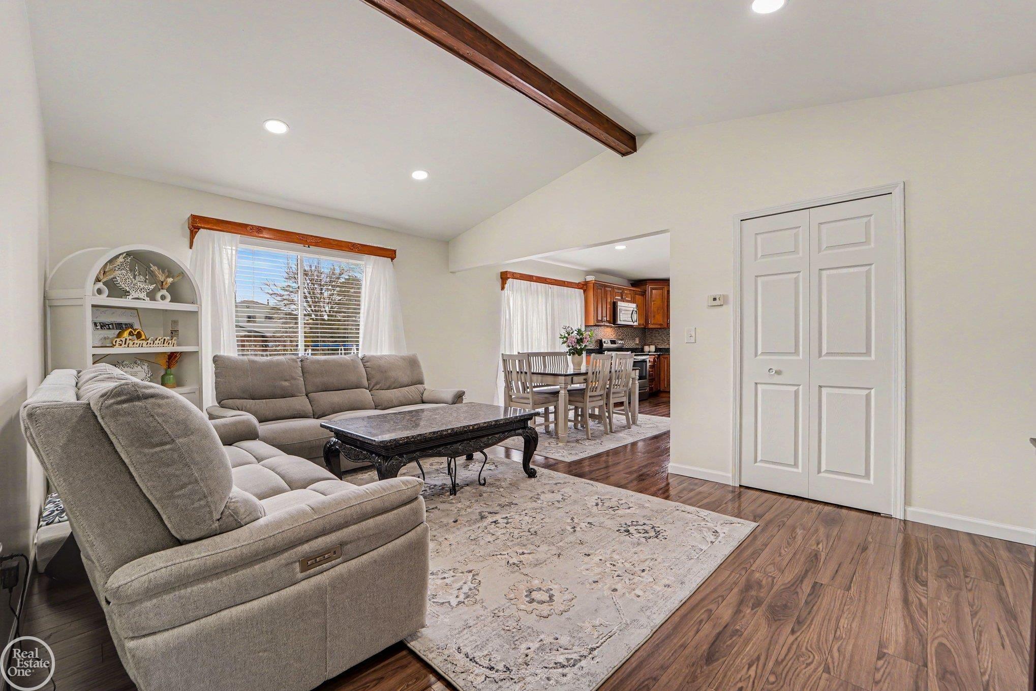 17652 Millstone Drive, Macomb, MI, 48044