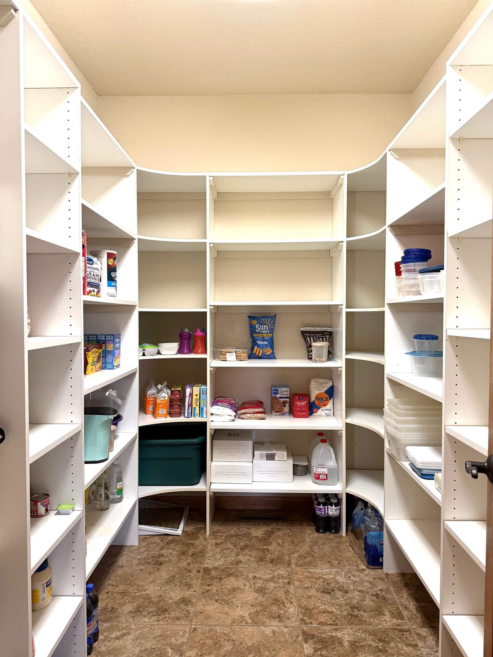 4767 Pine View Court, Bay City, MI, 48706