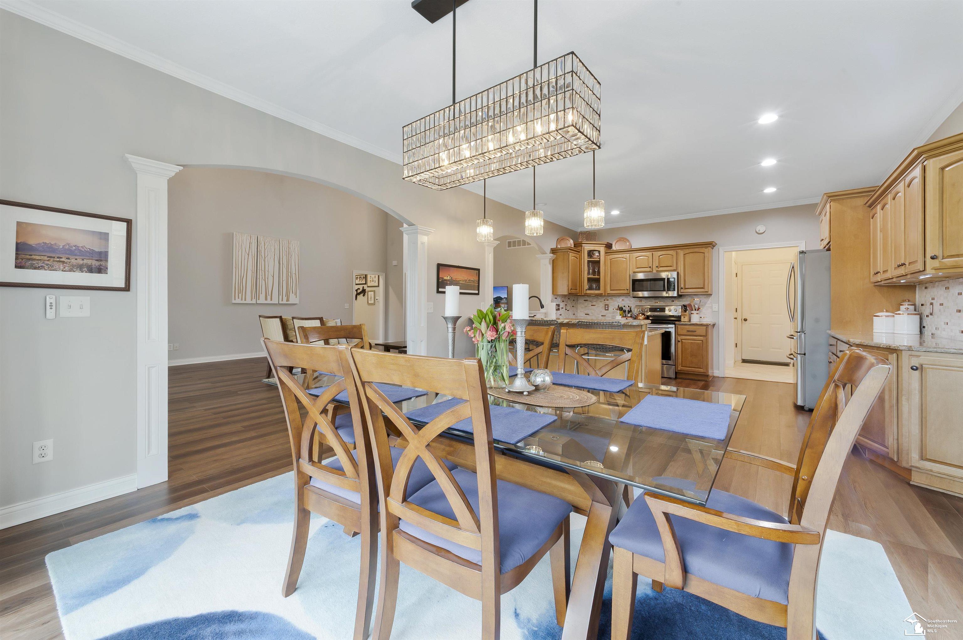 785 Saint James Park Avenue, Monroe, MI, 48161