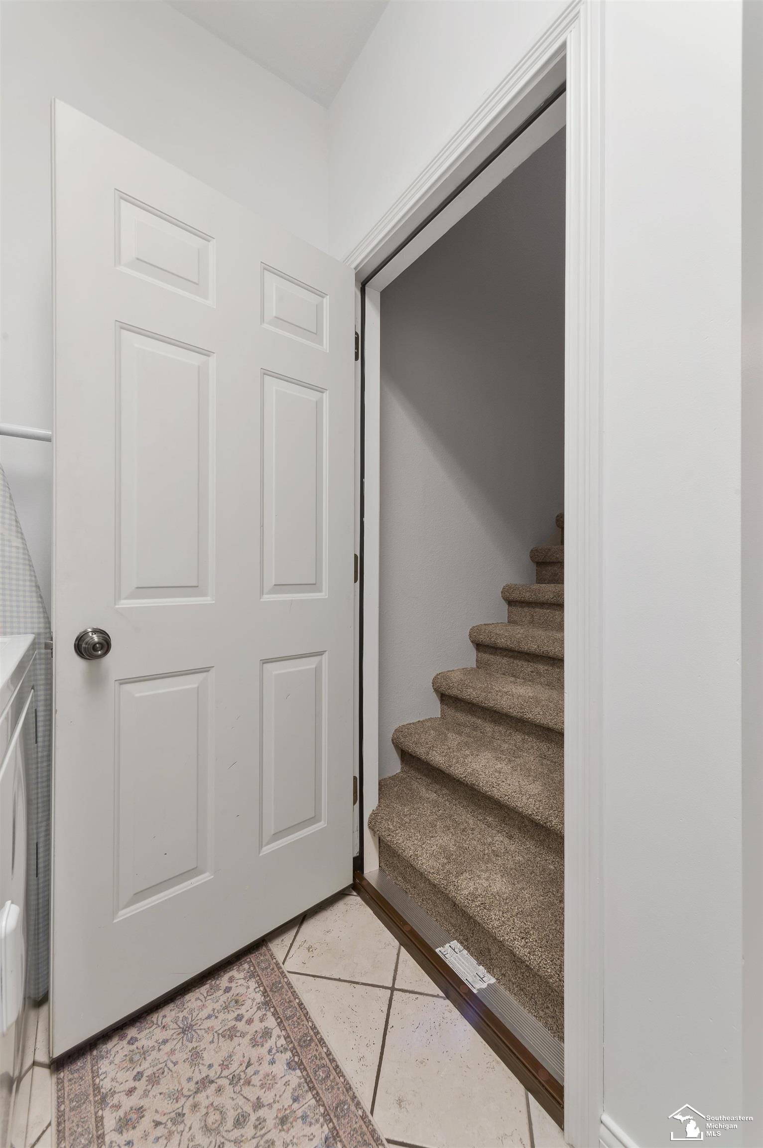 785 Saint James Park Avenue, Monroe, MI, 48161