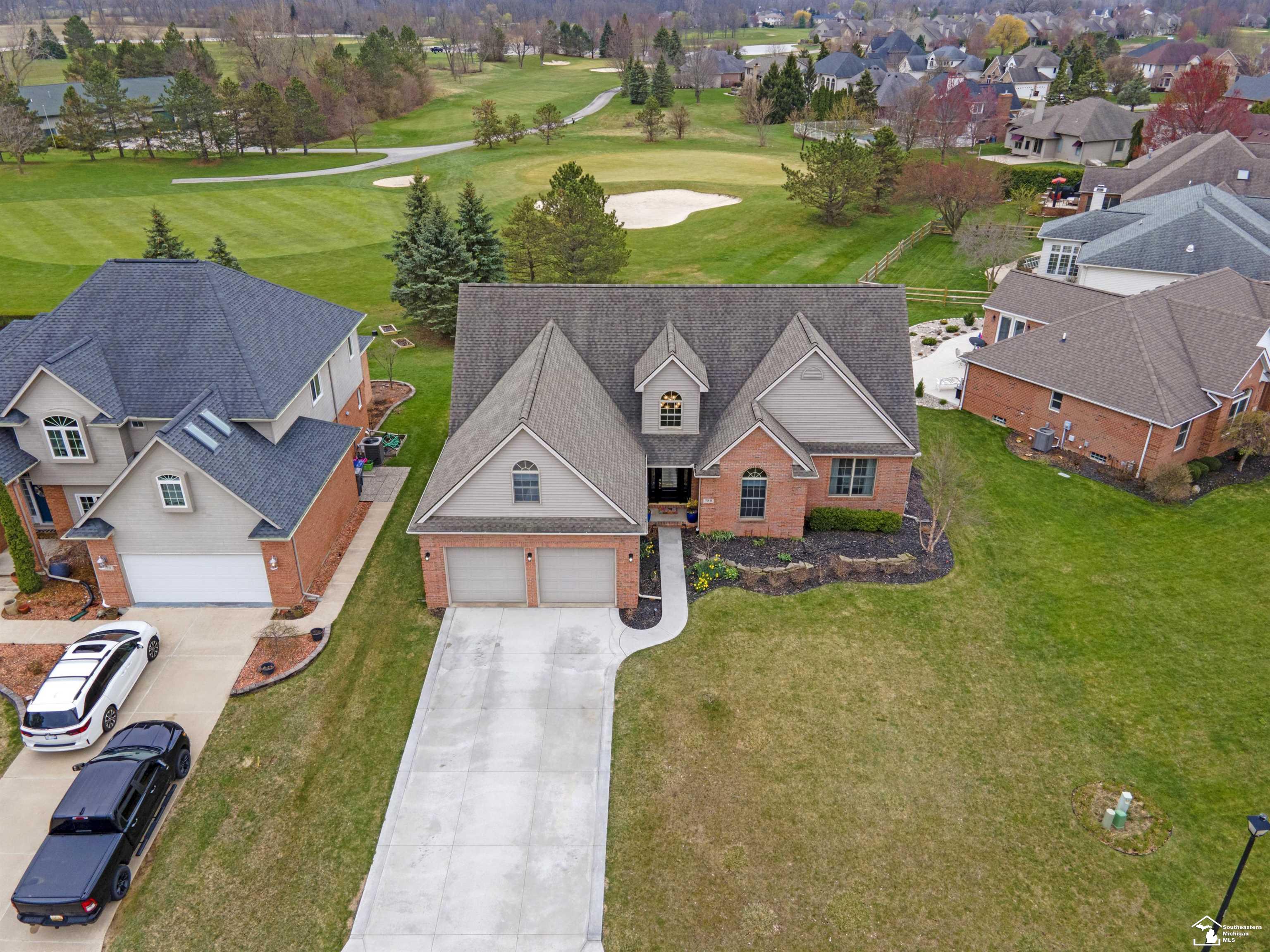 785 Saint James Park Avenue, Monroe, MI, 48161