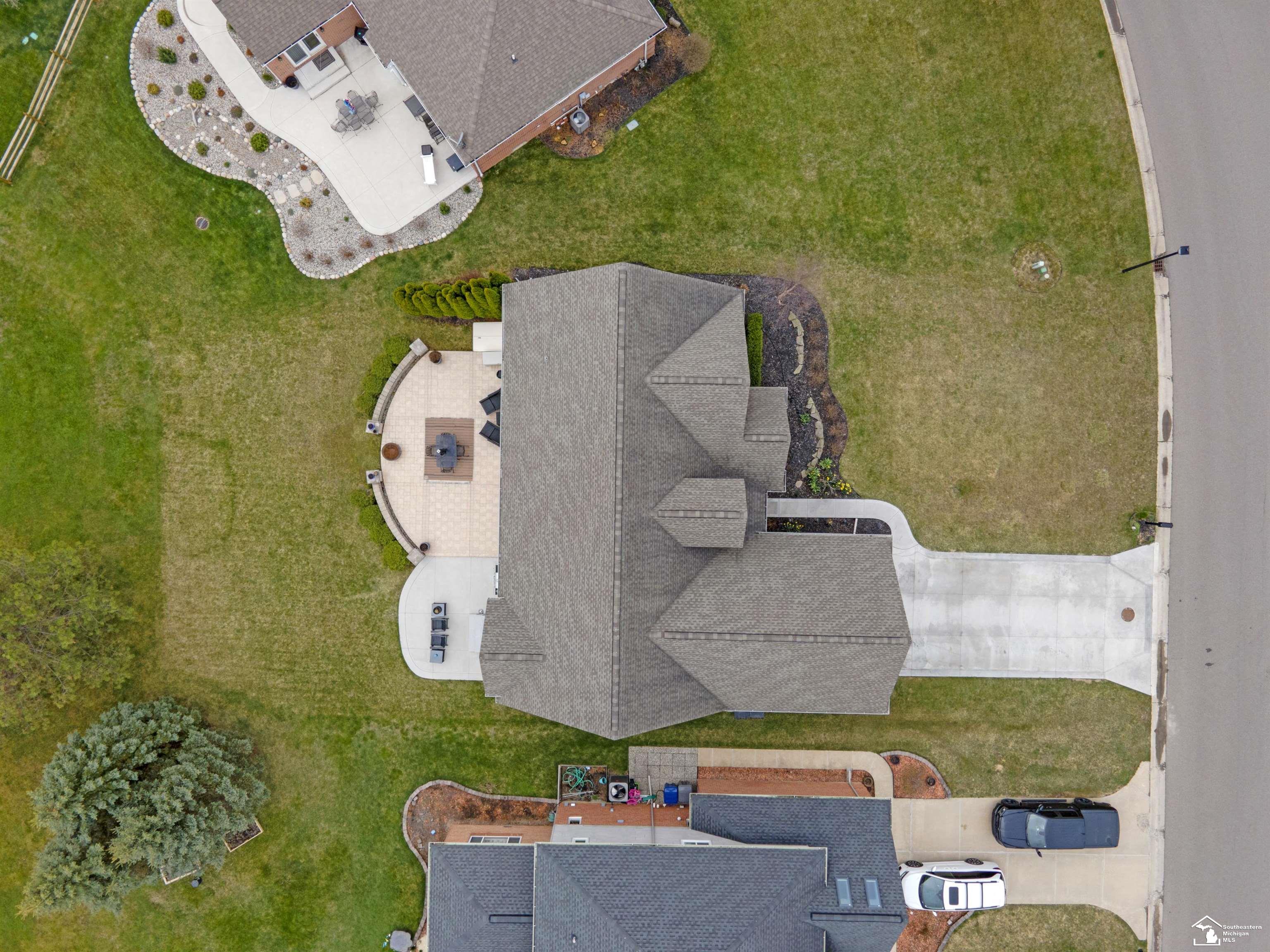 785 Saint James Park Avenue, Monroe, MI, 48161