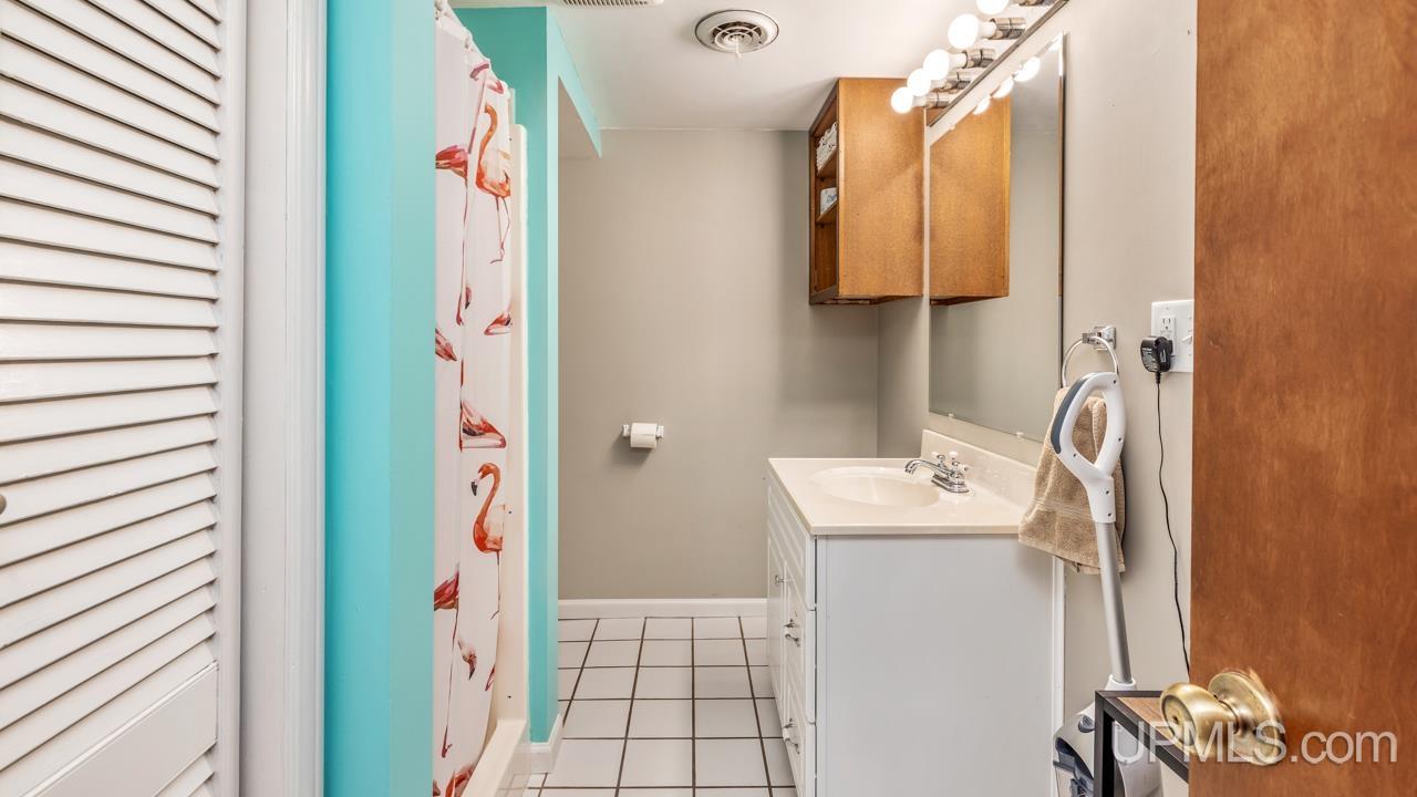 W8636 Lynch Road, Iron Mountain, MI, 49801