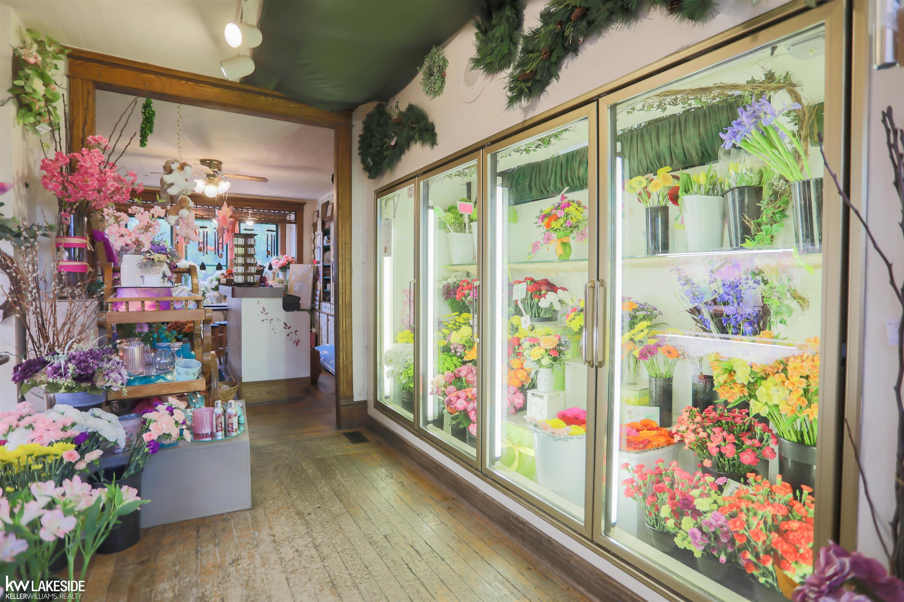 305 S Main Street, Romeo, MI, 48065