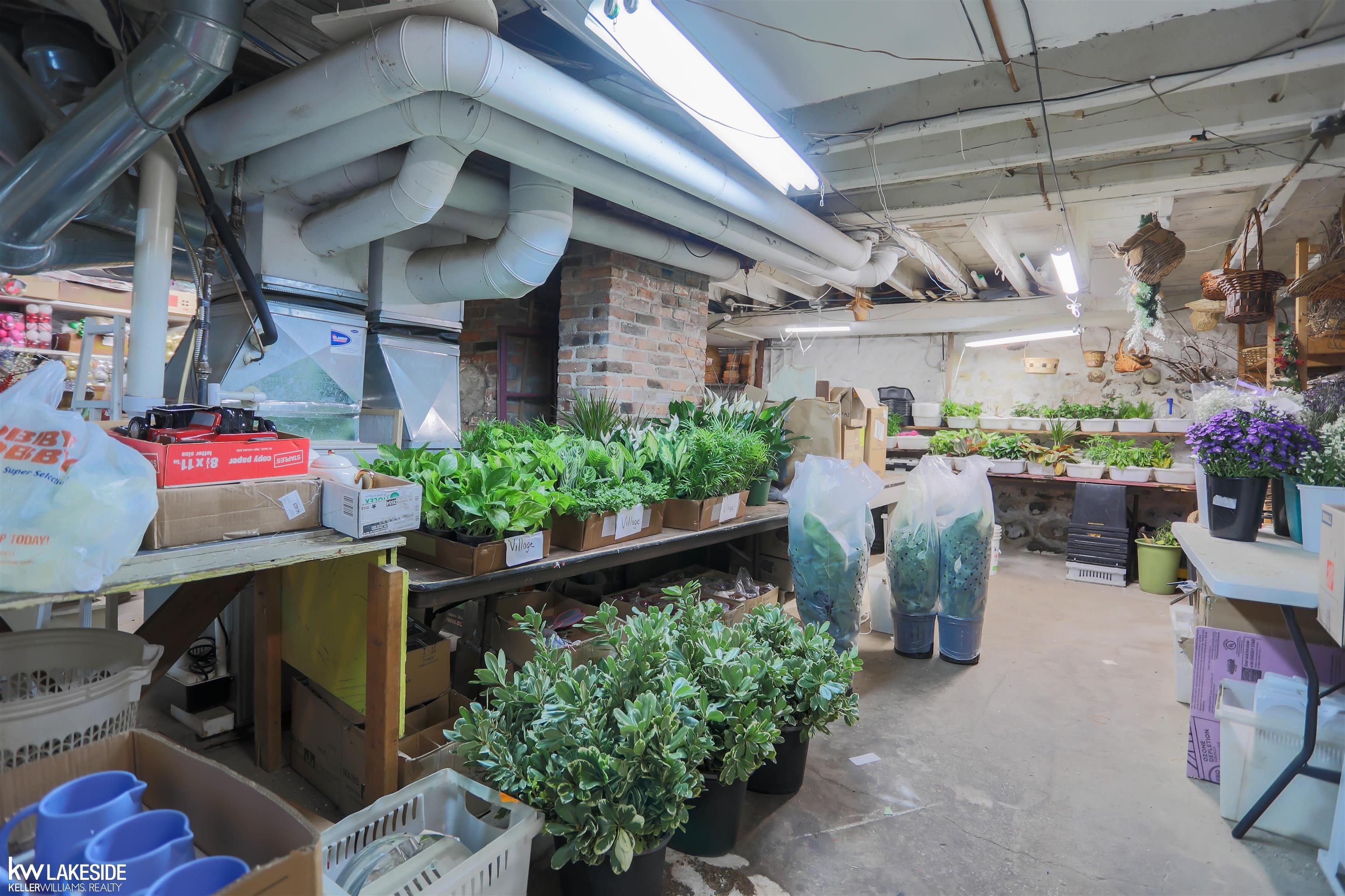305 S Main Street, Romeo, MI, 48065
