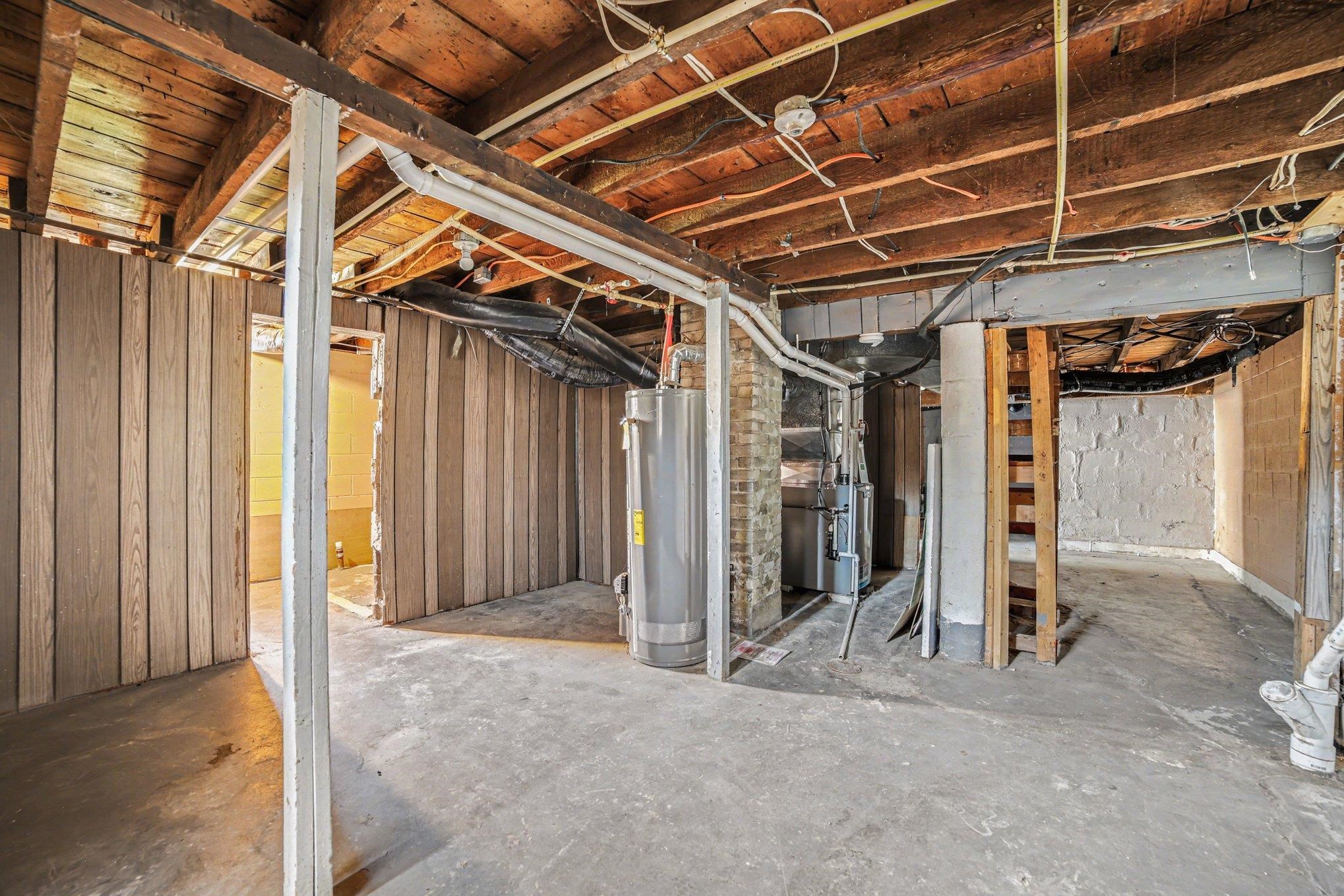 1003 N Linn Street, Bay City, MI, 48706