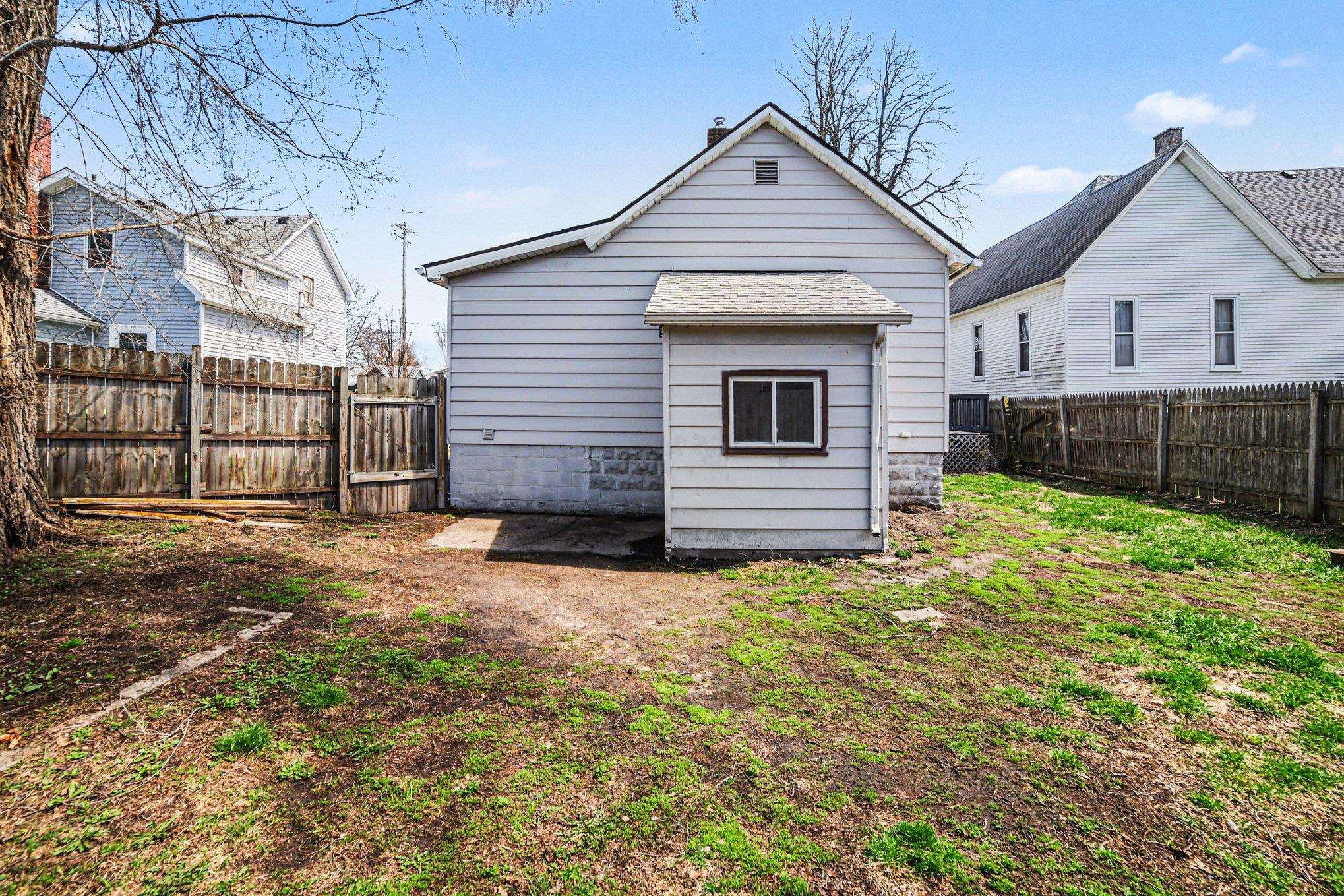 1003 N Linn Street, Bay City, MI, 48706