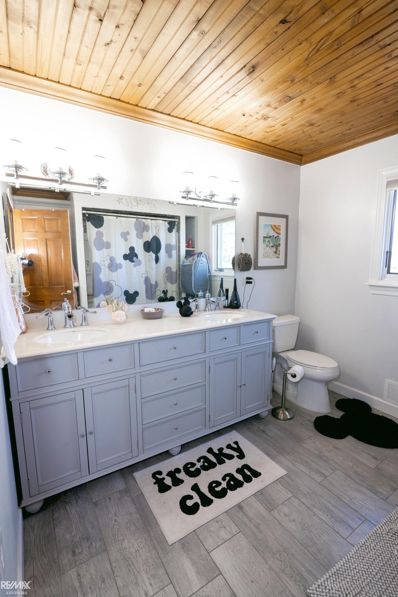 51244 Forster Lane, Shelby, MI, 48316