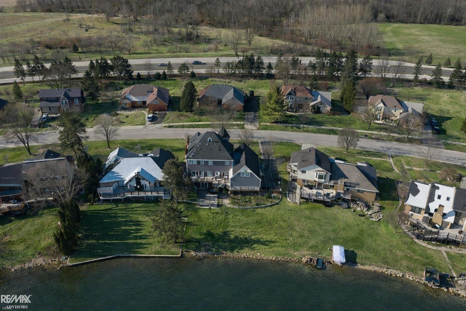 51244 Forster Lane, Shelby, MI, 48316