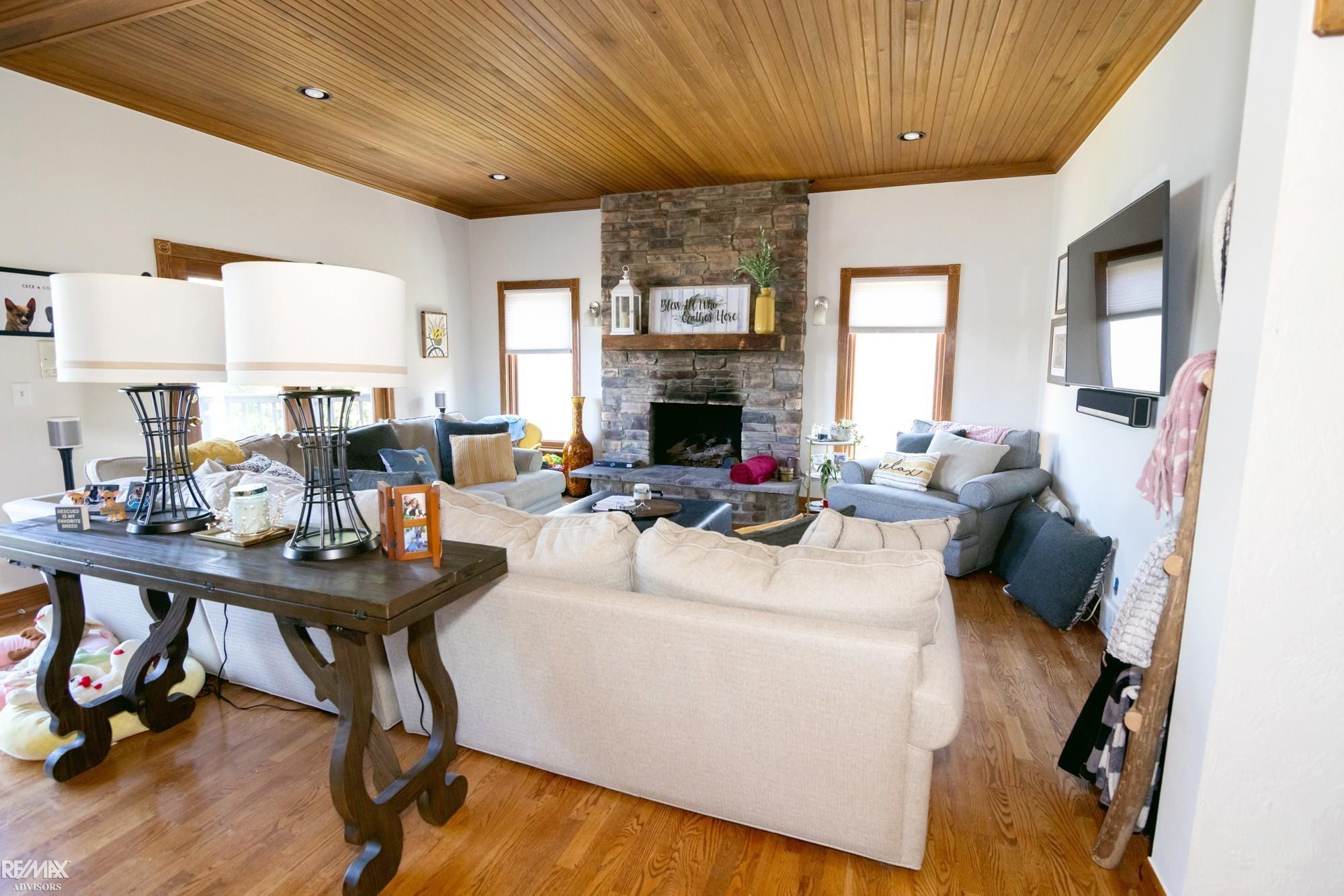 51244 Forster Lane, Shelby, MI, 48316