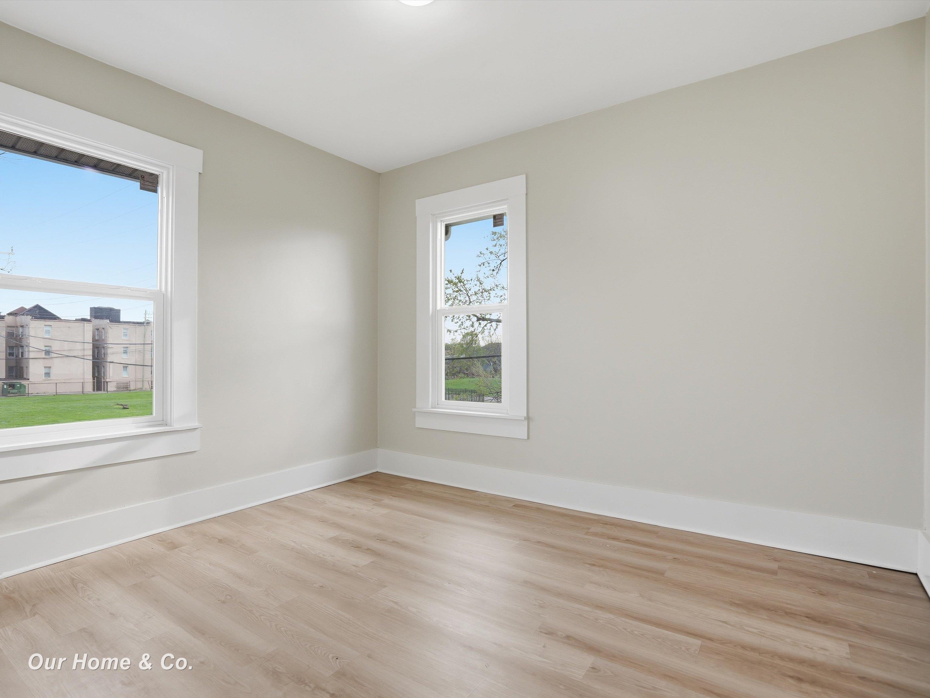 1956 Lothrop Street, Detroit, MI, 48206-2631