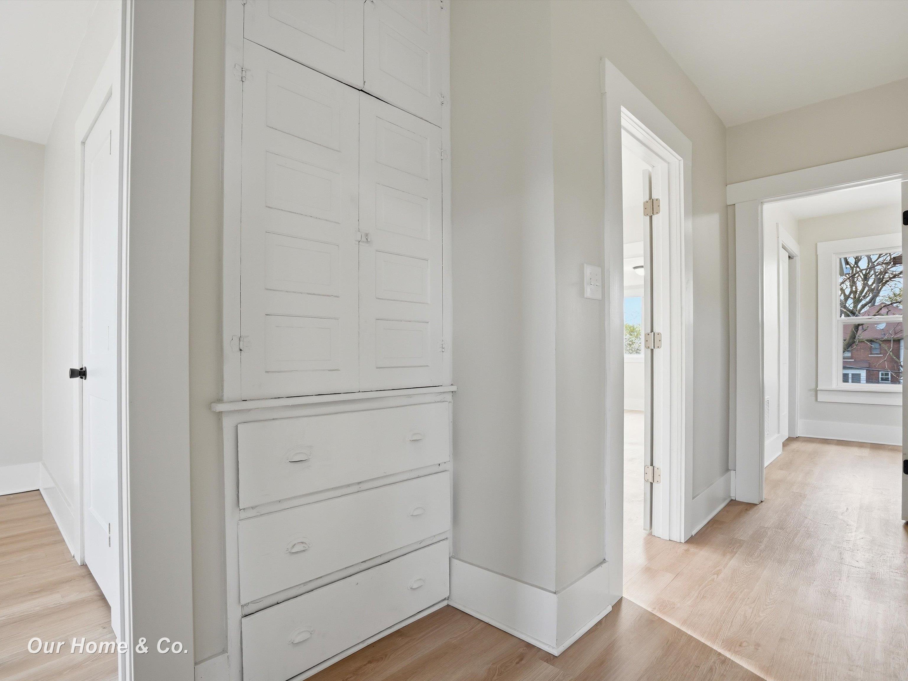 1956 Lothrop Street, Detroit, MI, 48206-2631