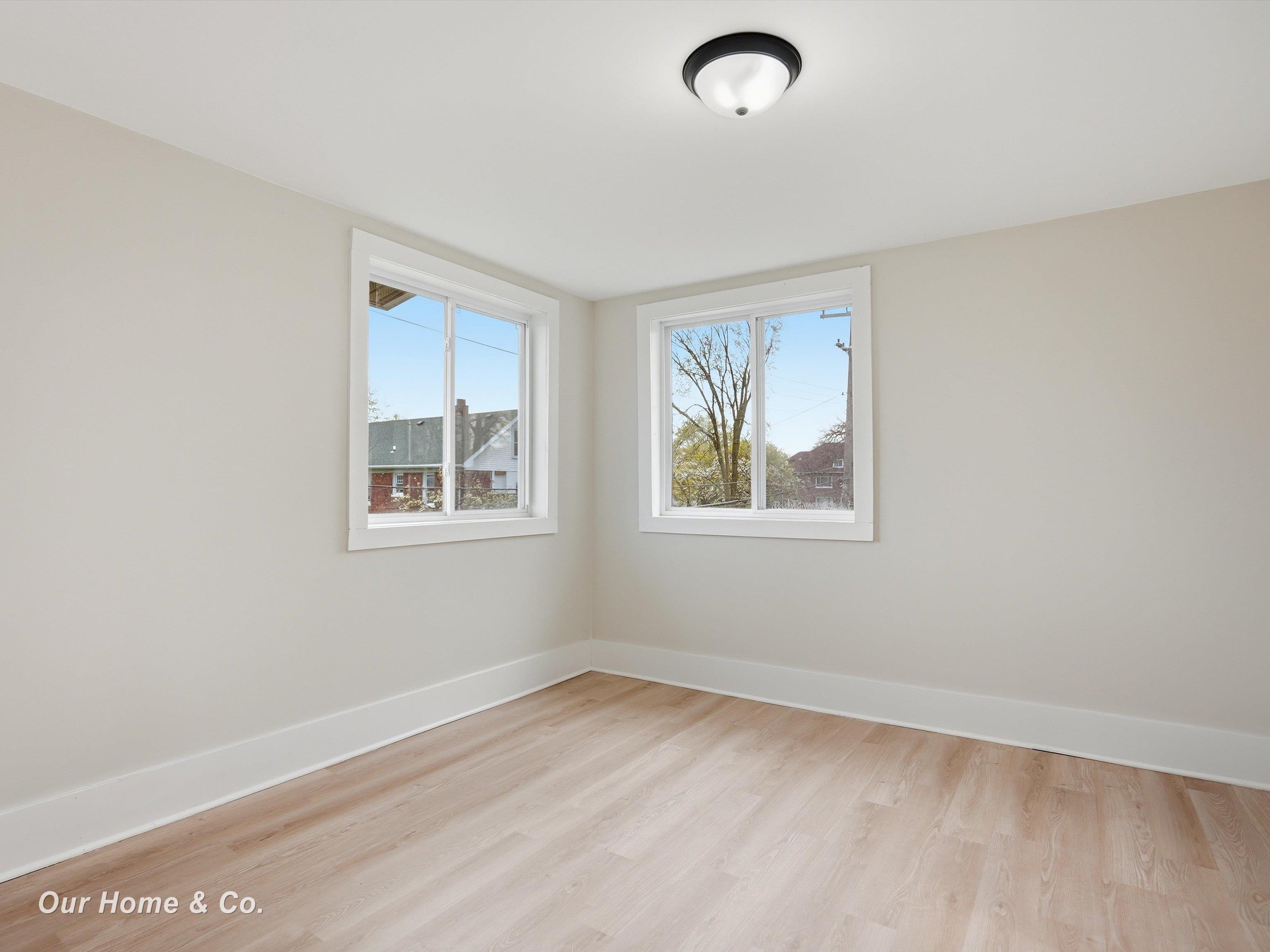 1956 Lothrop Street, Detroit, MI, 48206-2631