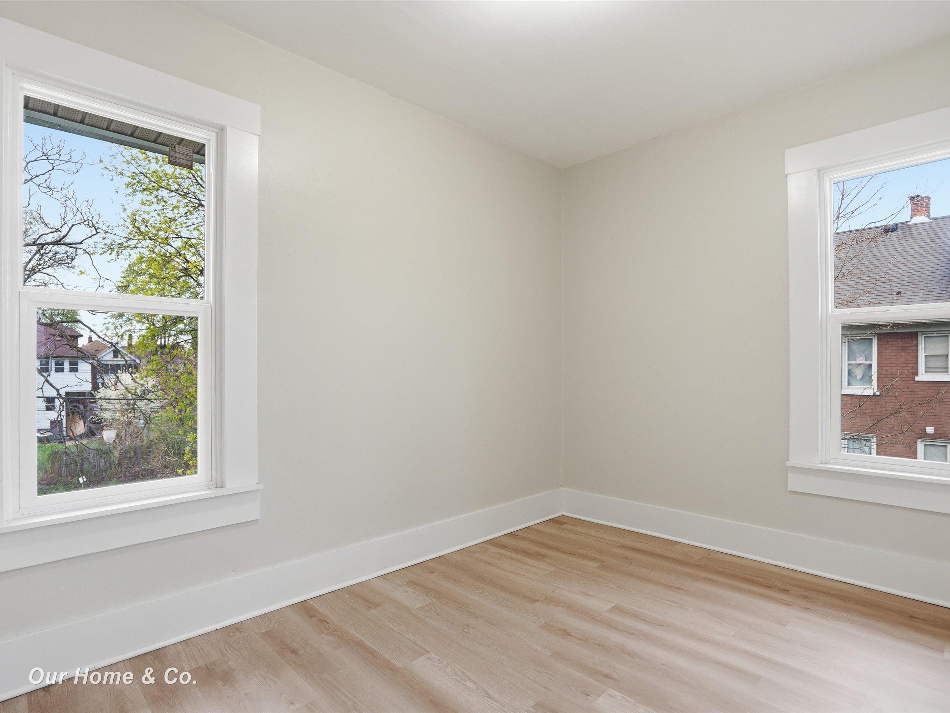 1956 Lothrop Street, Detroit, MI, 48206-2631