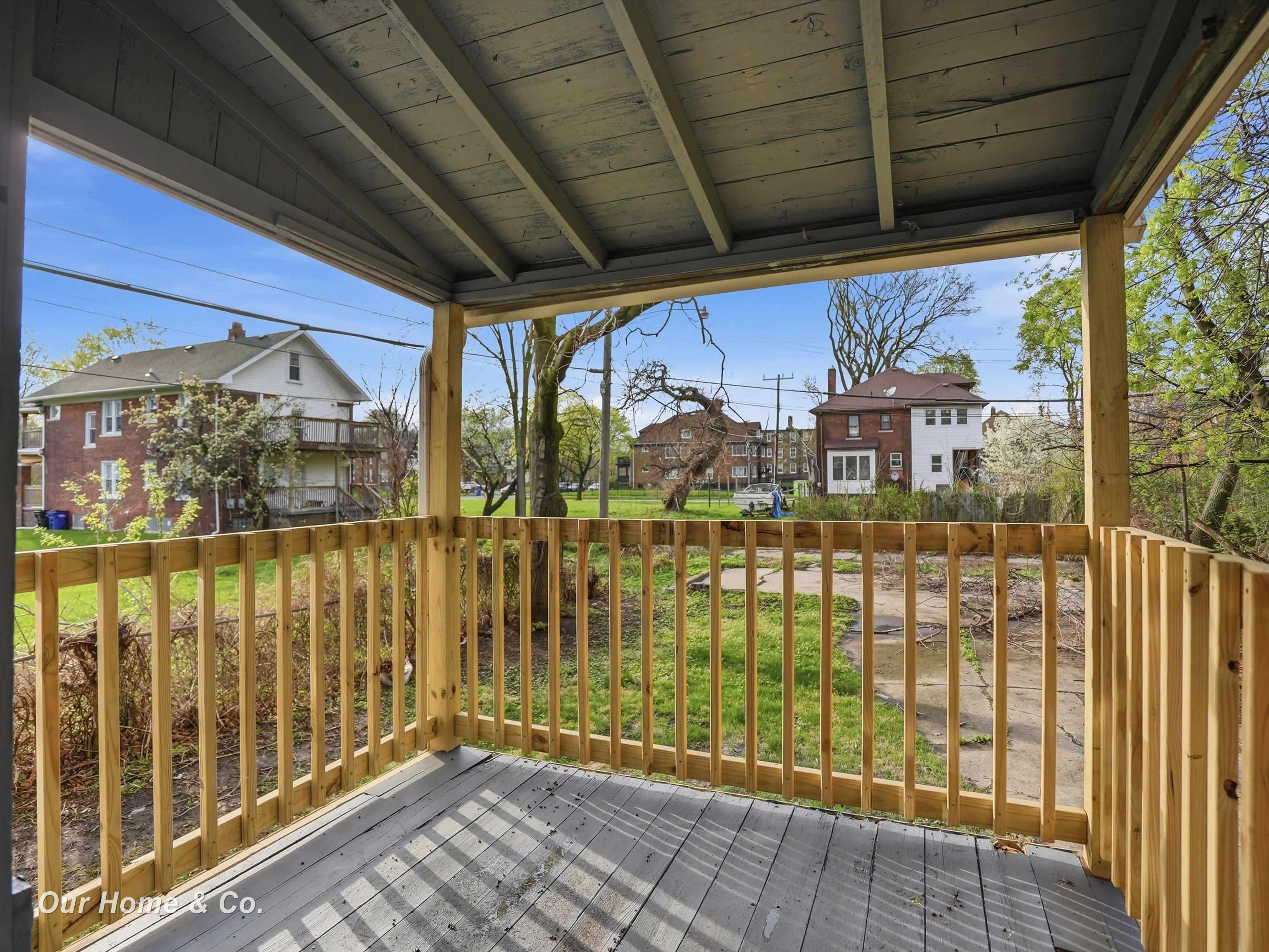 1956 Lothrop Street, Detroit, MI, 48206-2631