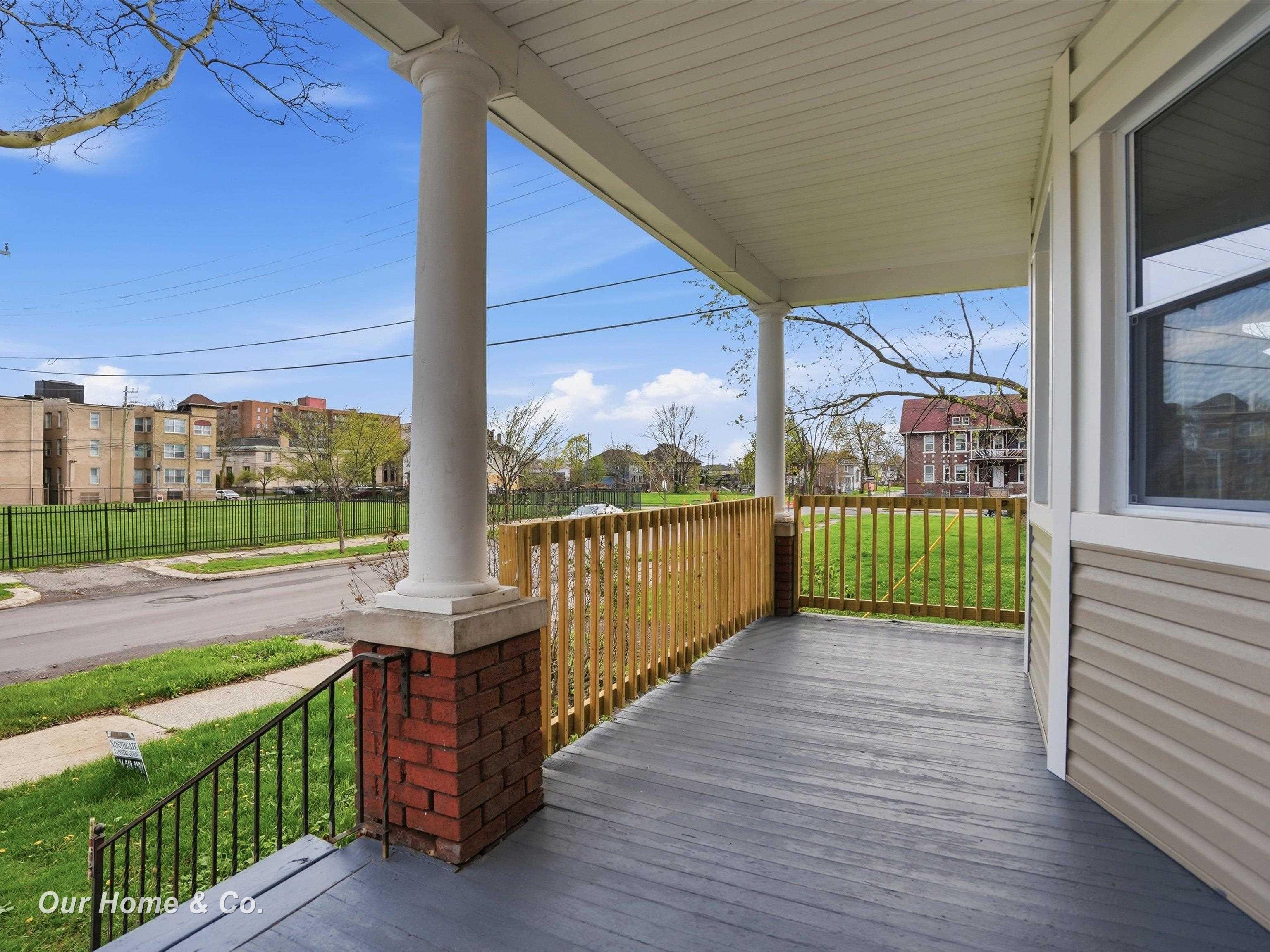 1956 Lothrop Street, Detroit, MI, 48206-2631