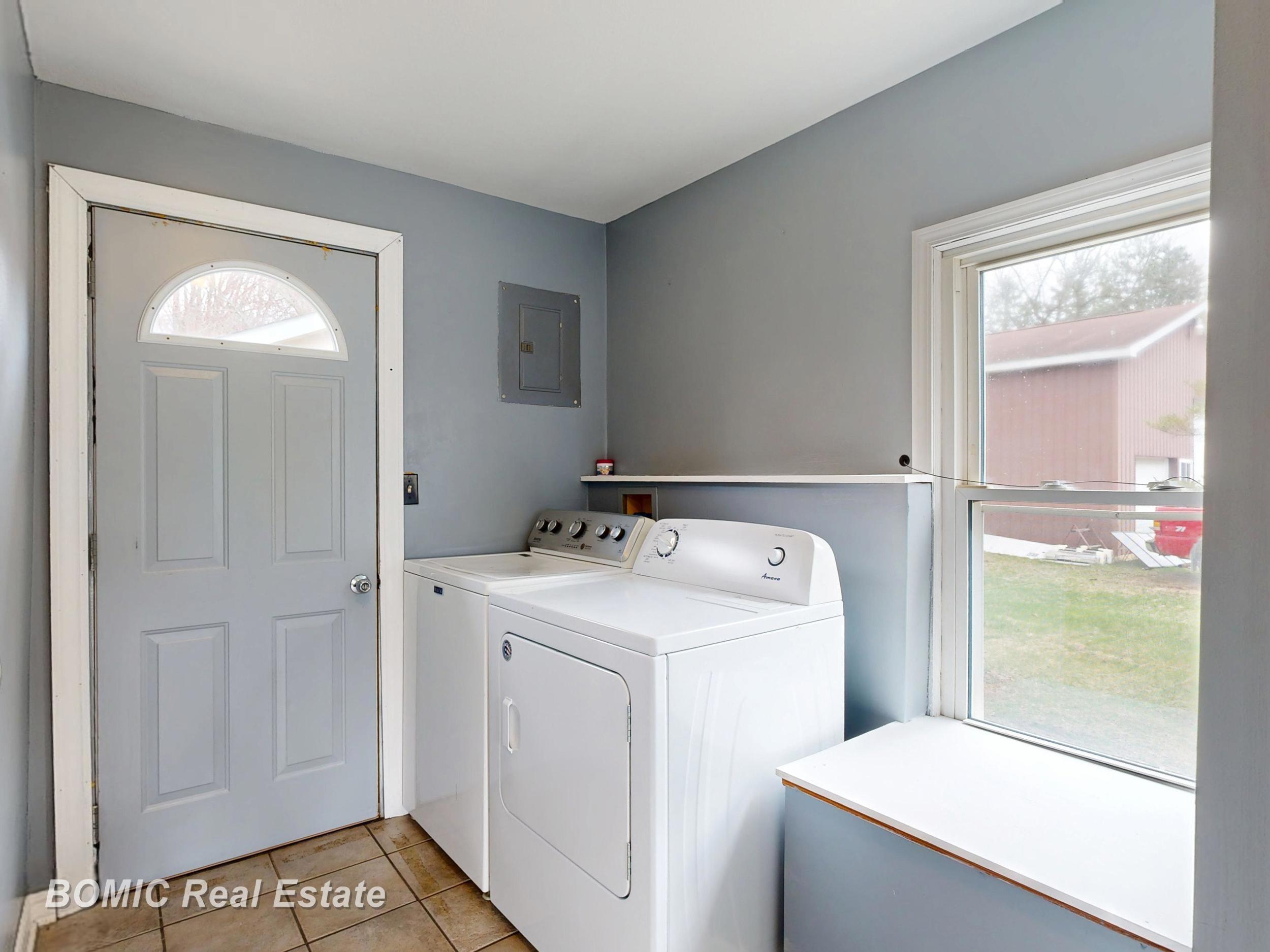 2751 E Deckerville Road, Caro, MI, 48723