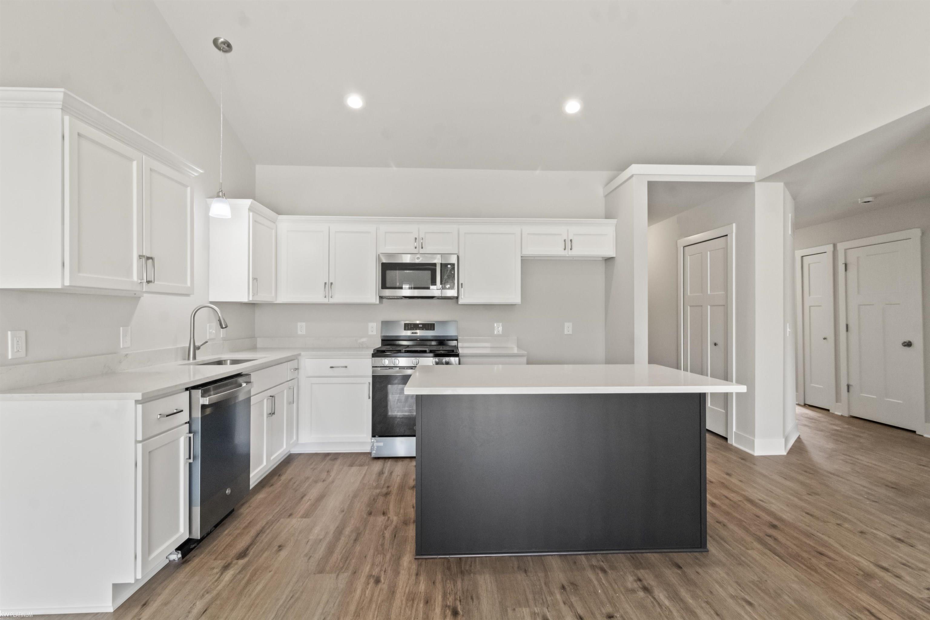 48389 Applegrove Lane, New Baltimore, MI, 48051