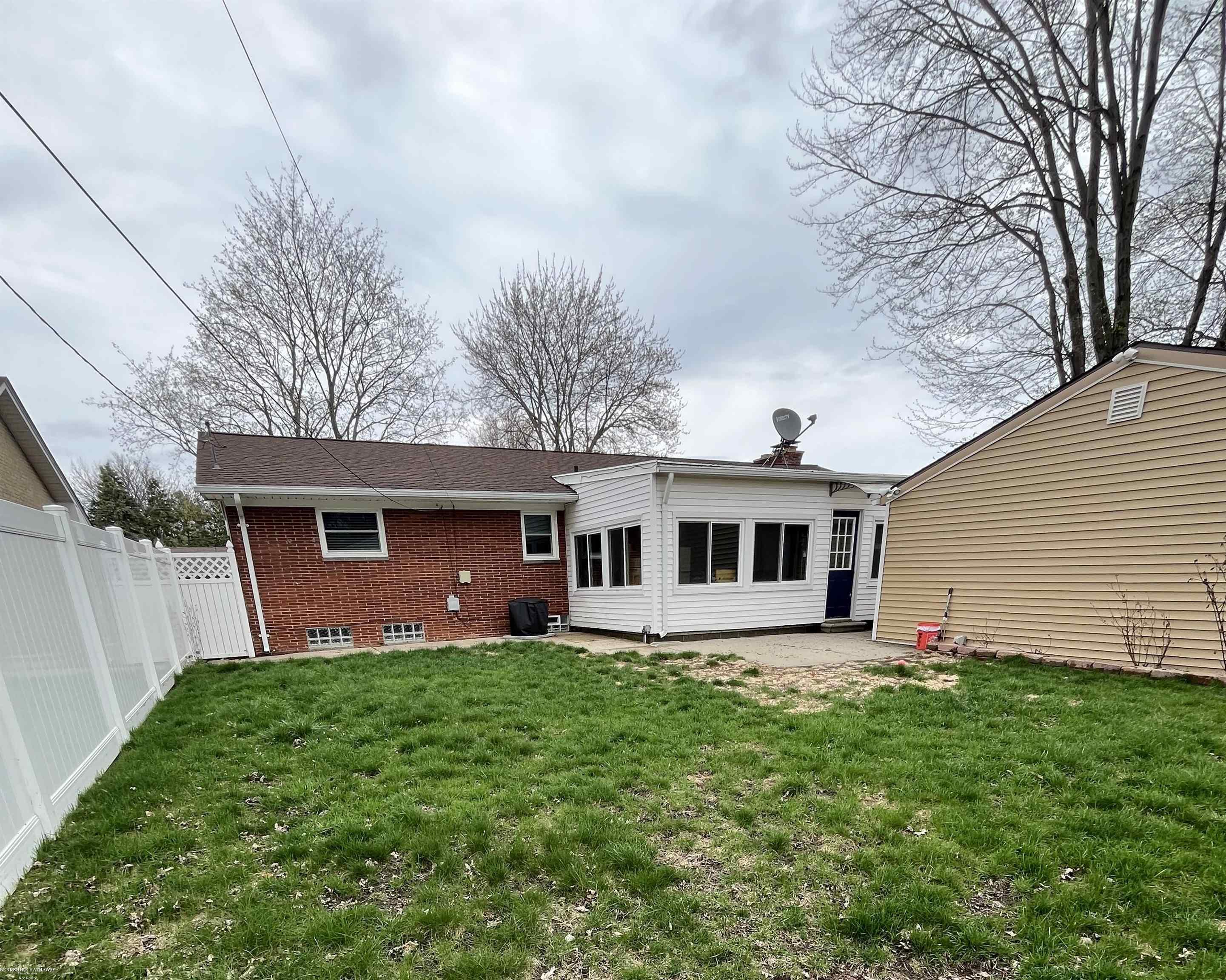 25284 Saint Christopher Drive, Harrison Twp, MI, 48045