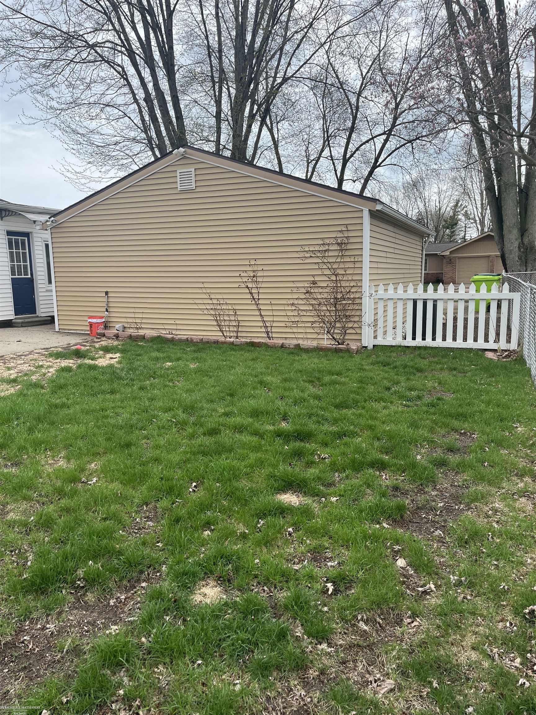 25284 Saint Christopher Drive, Harrison Twp, MI, 48045